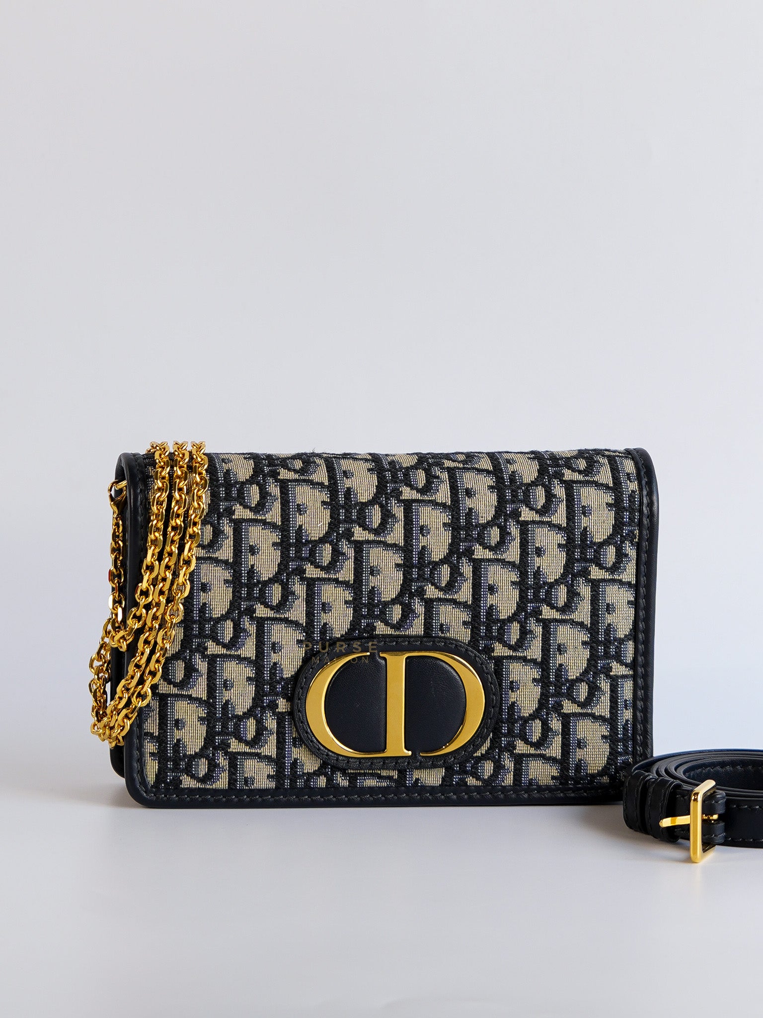 Montaigne Zipped 2-in-One Pouch in Dior Oblique Canvas | Purse Maison Luxury Bags Shop