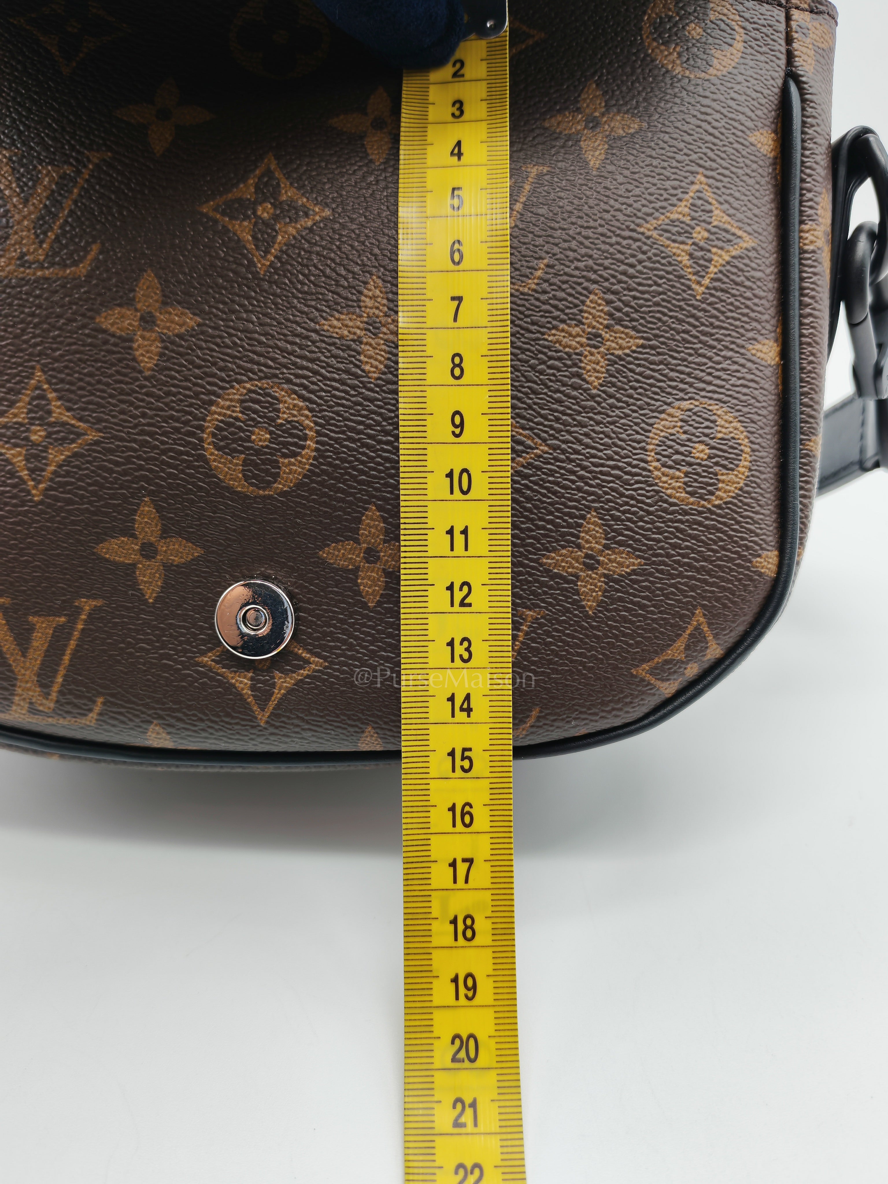 Montsouris PM Monogram Canvas Messenger Cross Body Bag (Microchip) | Purse Maison Luxury Bags Shop