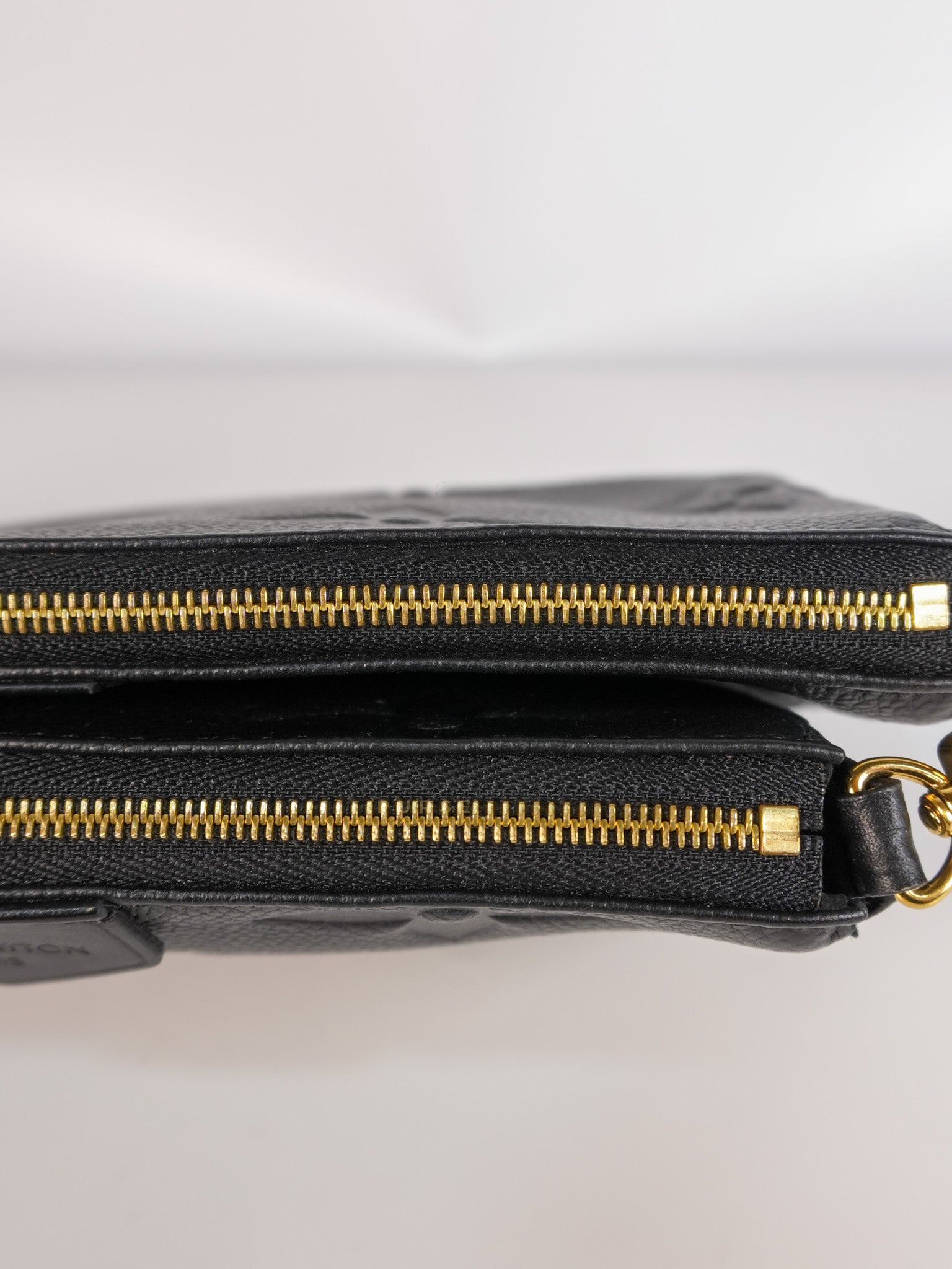 Multi Pochette in Noir Empreinte Leather (Microchip) | Purse Maison Luxury Bags Shop