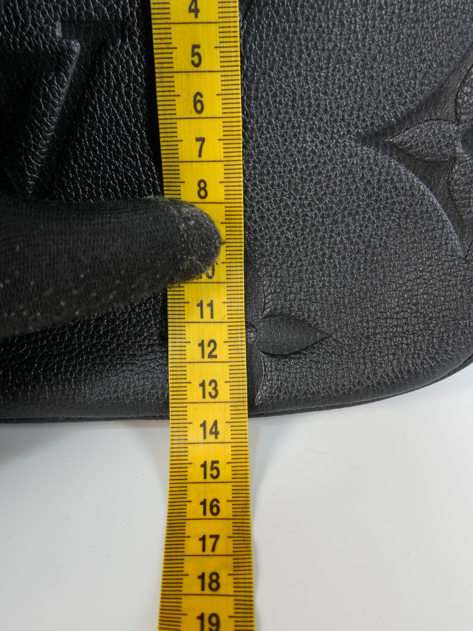 Multi Pochette in Noir Empreinte Leather (Microchip) | Purse Maison Luxury Bags Shop