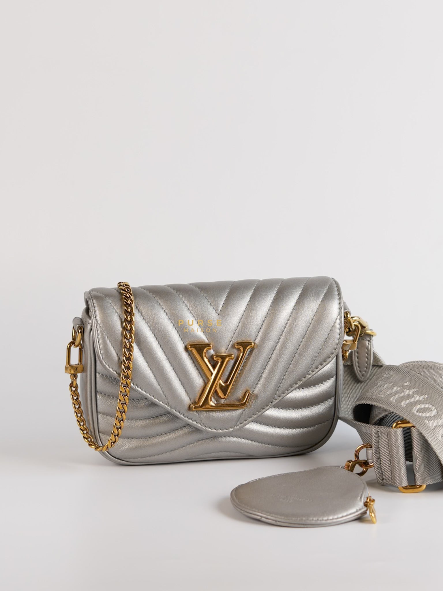 Multi Pochette New Wave Silvery Leather Gold Hardware(Microchip) | Purse Maison Luxury Bags Shop