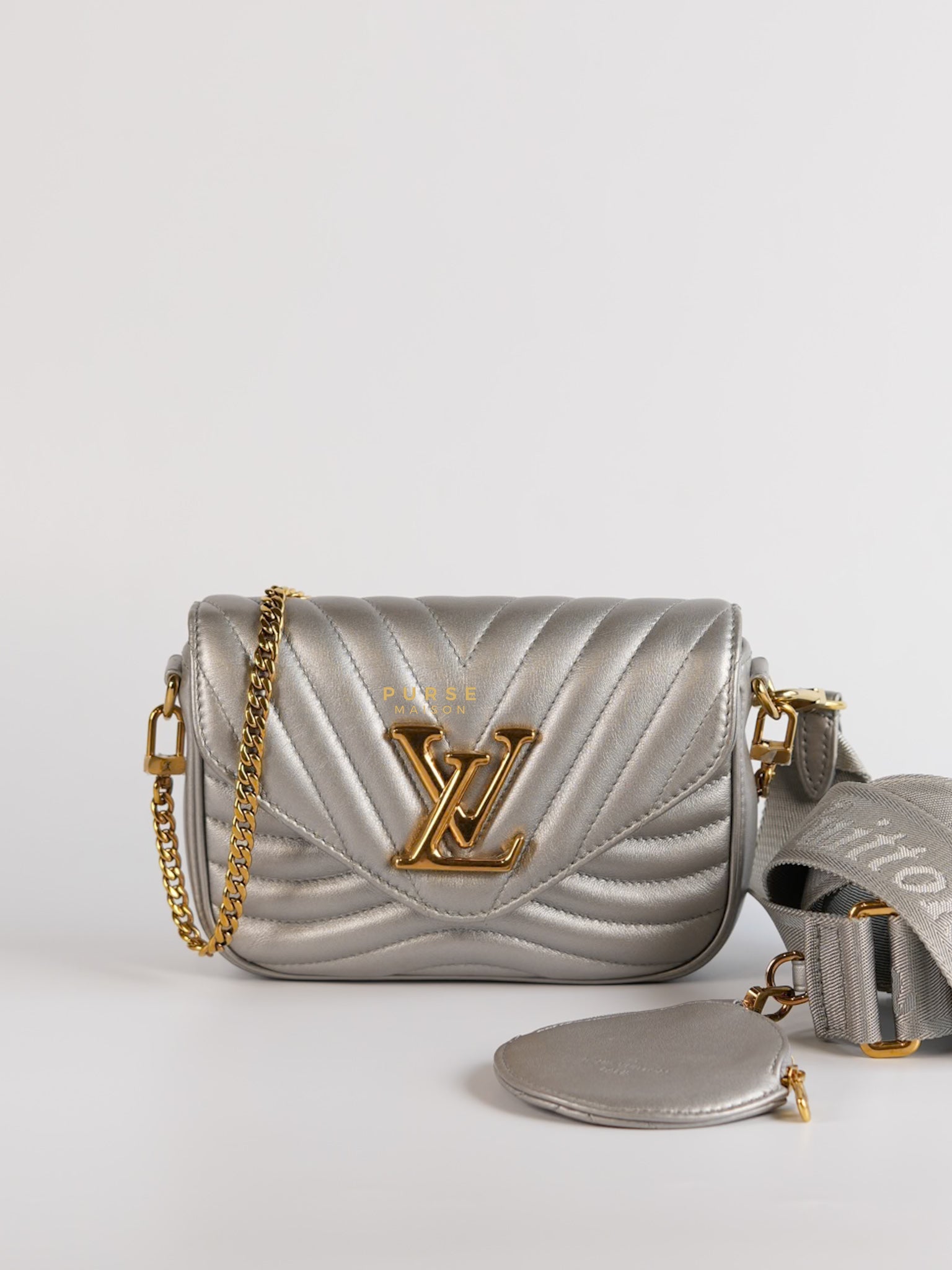 Multi Pochette New Wave Silvery Leather Gold Hardware(Microchip) | Purse Maison Luxury Bags Shop