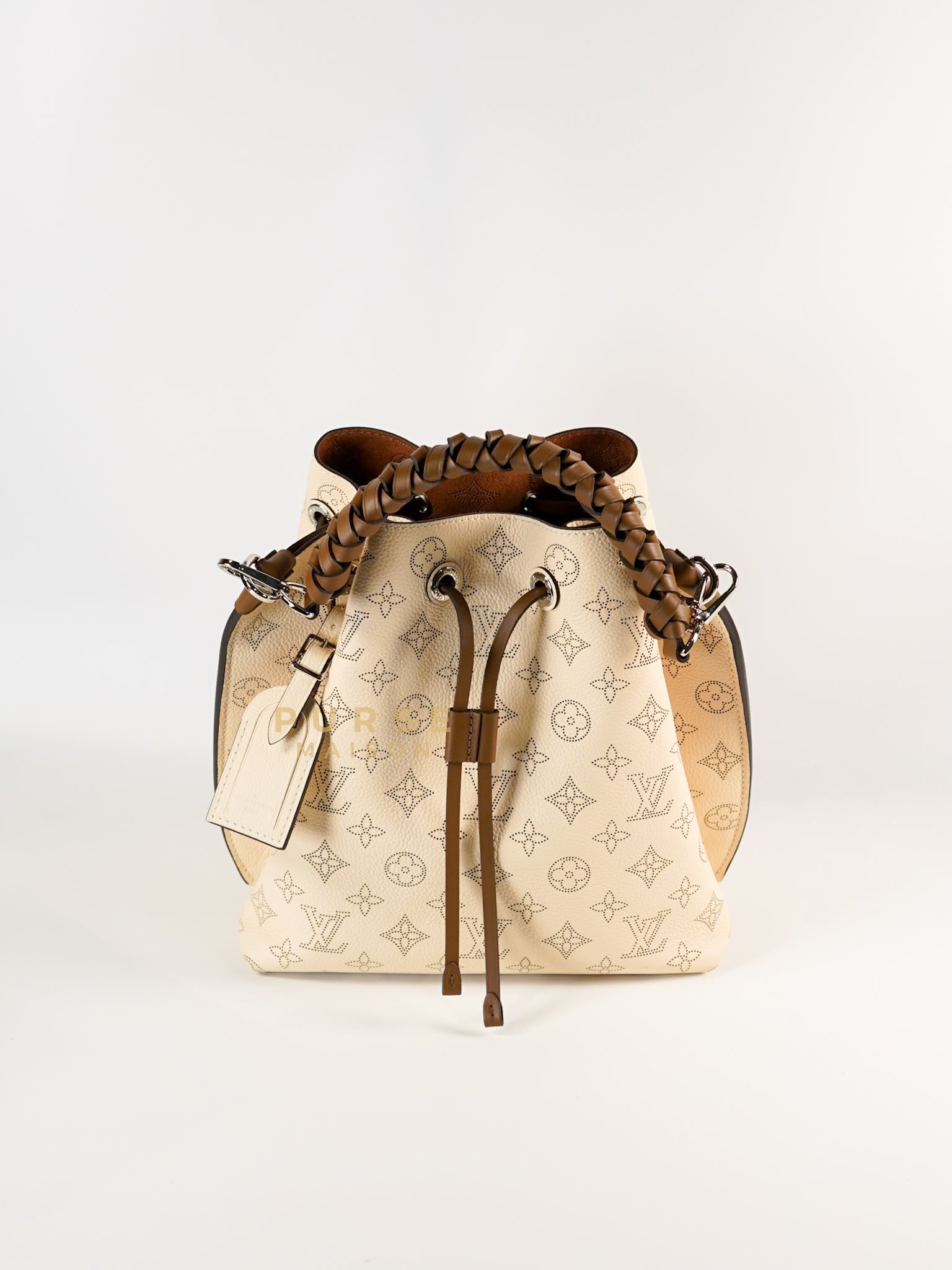 Muria Bag in Crème Mahina Leather (Microchip) | Purse Maison Luxury Bags Shop