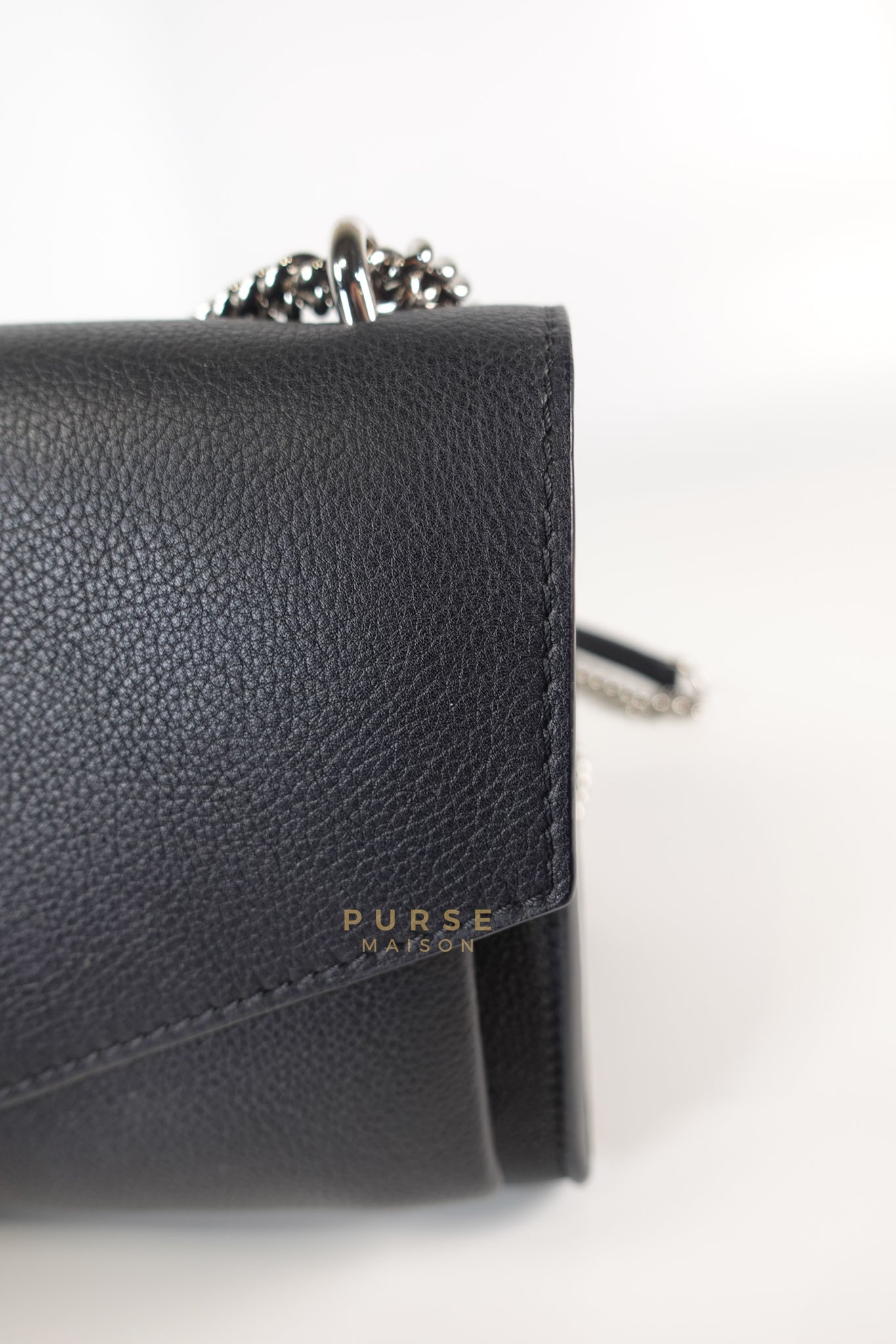 Mylockme BB Chain Bag in Noir Empreinte Leather (Microchip) | Purse Maison Luxury Bags Shop