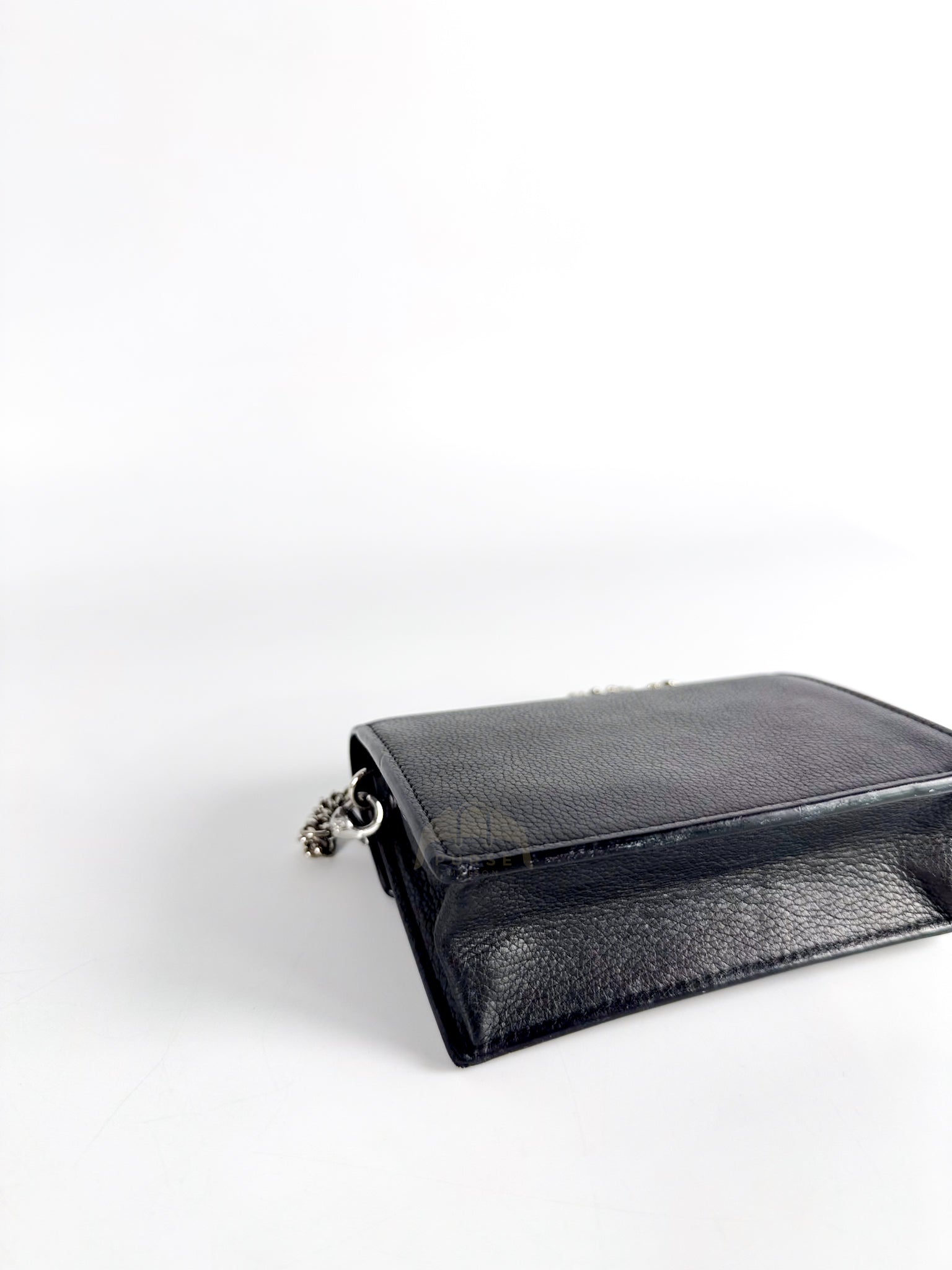 MyLockme Chain Bag in Grained Calfskin Leather (Date Code: UB0240) | Purse Maison Luxury Bags Shop