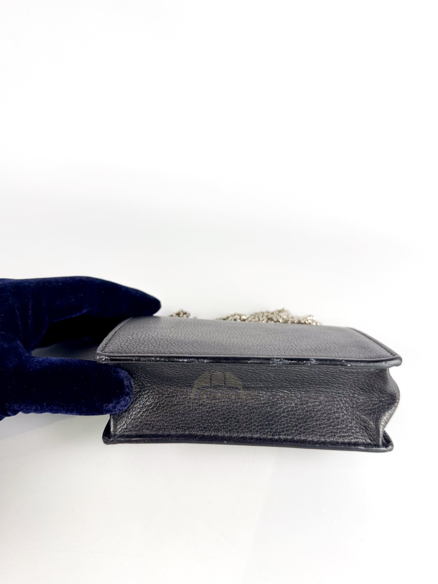 MyLockme Chain Bag in Grained Calfskin Leather (Date Code: UB0240) | Purse Maison Luxury Bags Shop