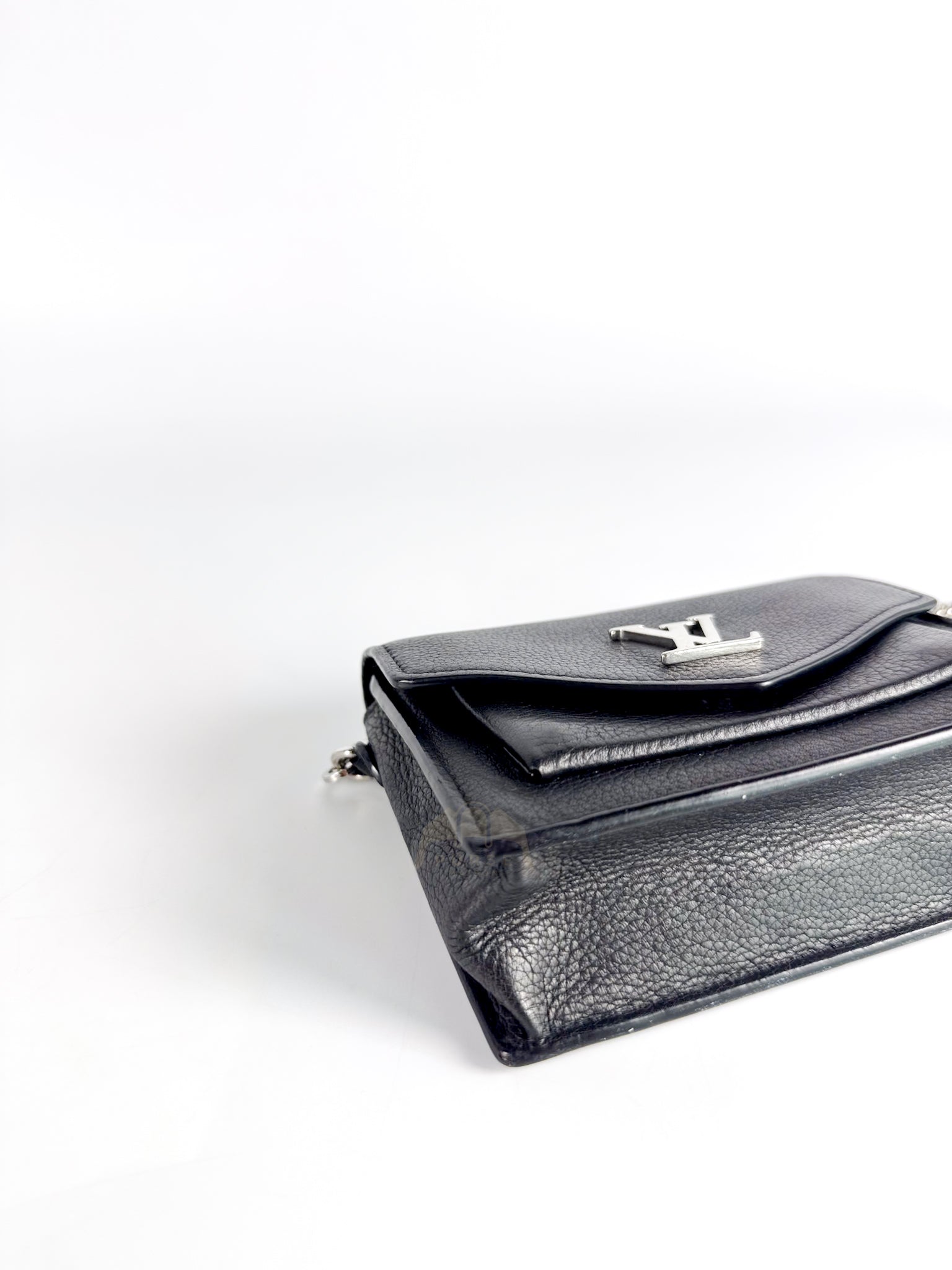 MyLockme Chain Bag in Grained Calfskin Leather (Date Code: UB0240) | Purse Maison Luxury Bags Shop