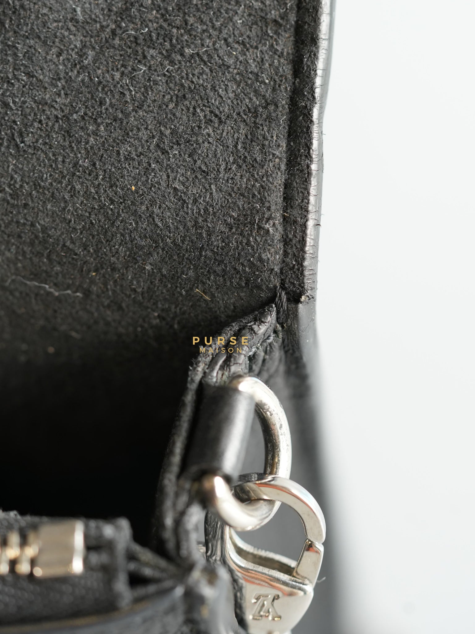 Mylockme Chain Pochette Lock me Leather (Date code: UB4290) | Purse Maison Luxury Bags Shop