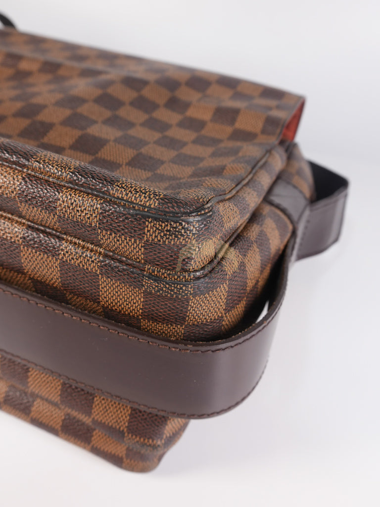 Naviglio Messenger Bag in Damier Ebene Canvas Crossbody Bag | Purse Maison Luxury Bags Shop