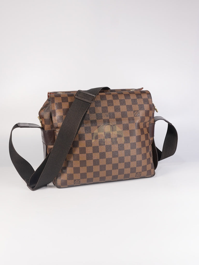 Naviglio Messenger Bag in Damier Ebene Canvas Crossbody Bag | Purse Maison Luxury Bags Shop