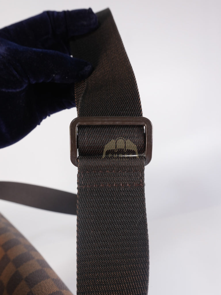 Naviglio Messenger Bag in Damier Ebene Canvas Crossbody Bag | Purse Maison Luxury Bags Shop