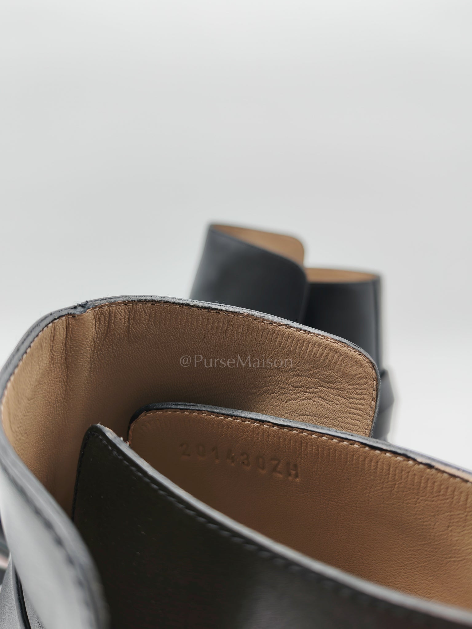 Neo Ankle Boots Noir (Black) in Calfskin Leather Size 44.5 EU (29 CM) | Purse Maison Luxury Bags Shop