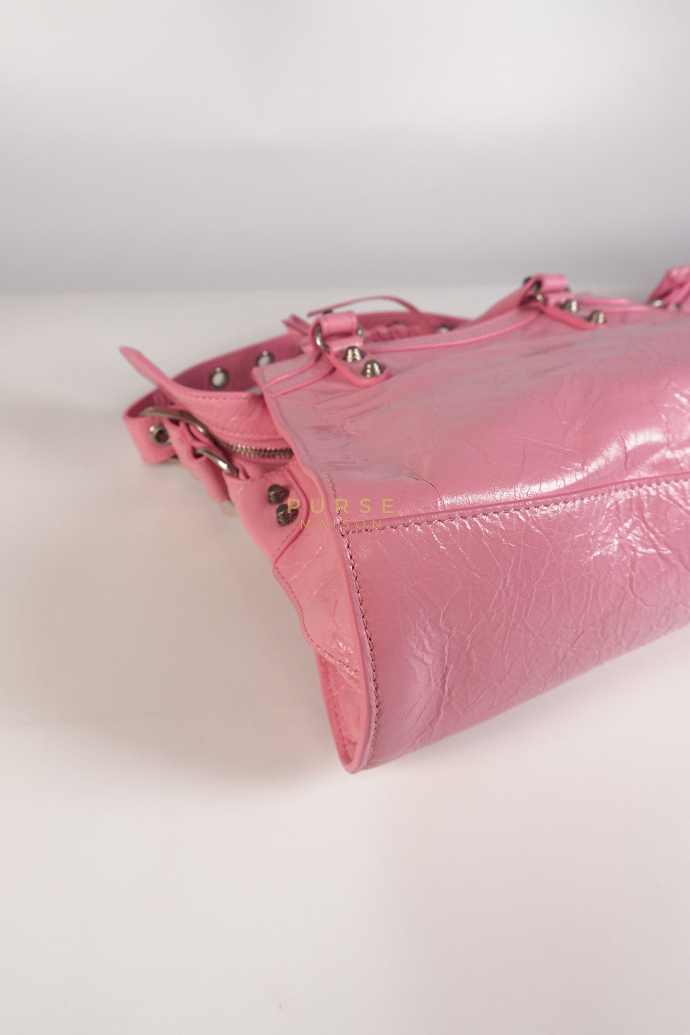 Neo Cagole Arena XS in Sweet Pink Agneau Leather | Purse Maison Luxury Bags Shop