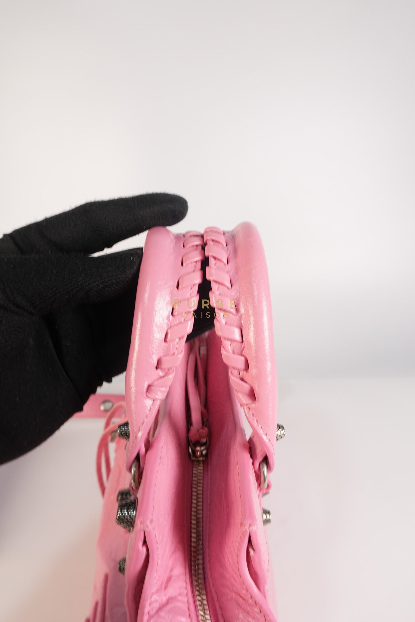 Neo Cagole Arena XS in Sweet Pink Agneau Leather | Purse Maison Luxury Bags Shop