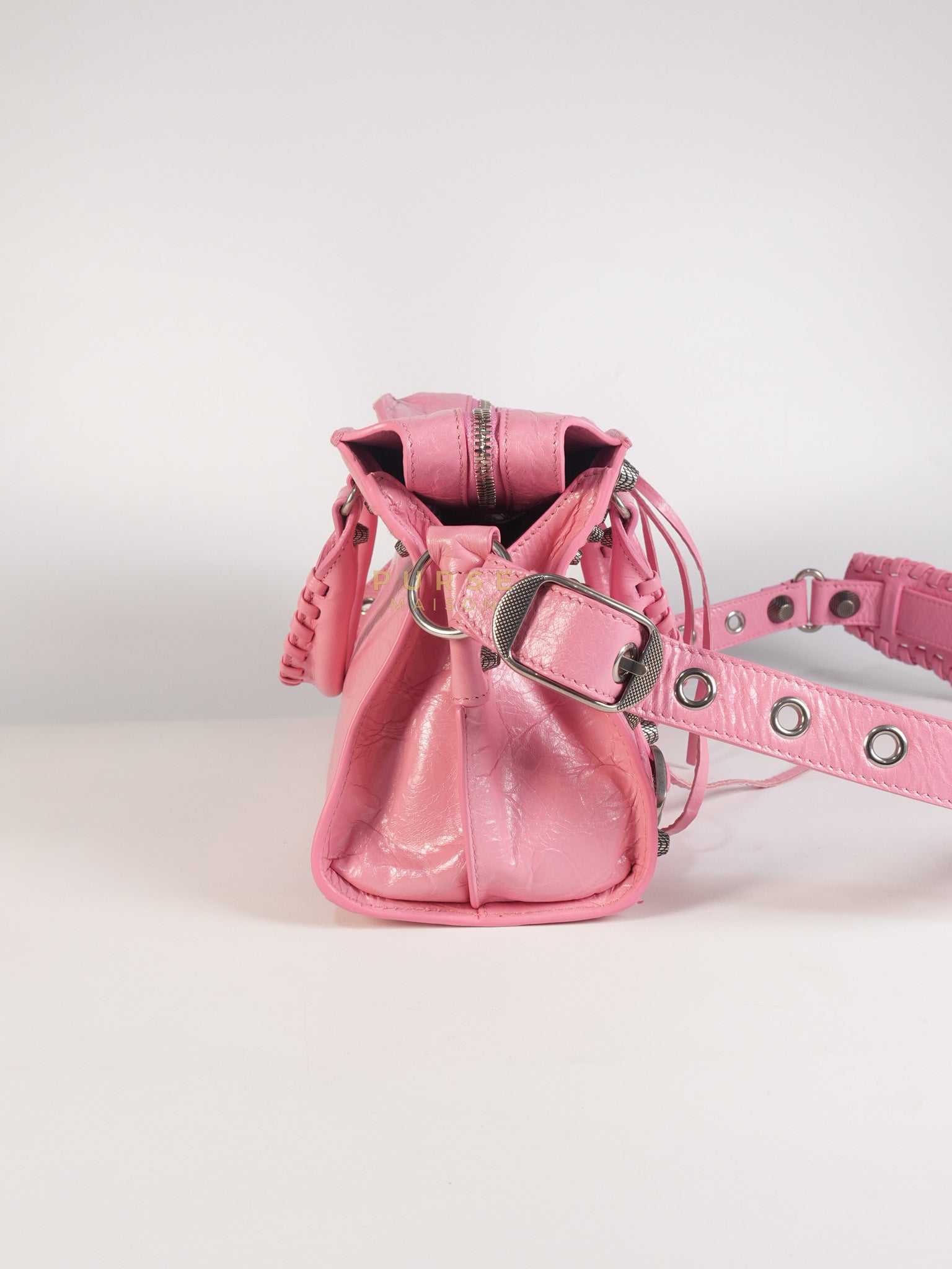 Neo Cagole Arena XS in Sweet Pink Agneau Leather | Purse Maison Luxury Bags Shop