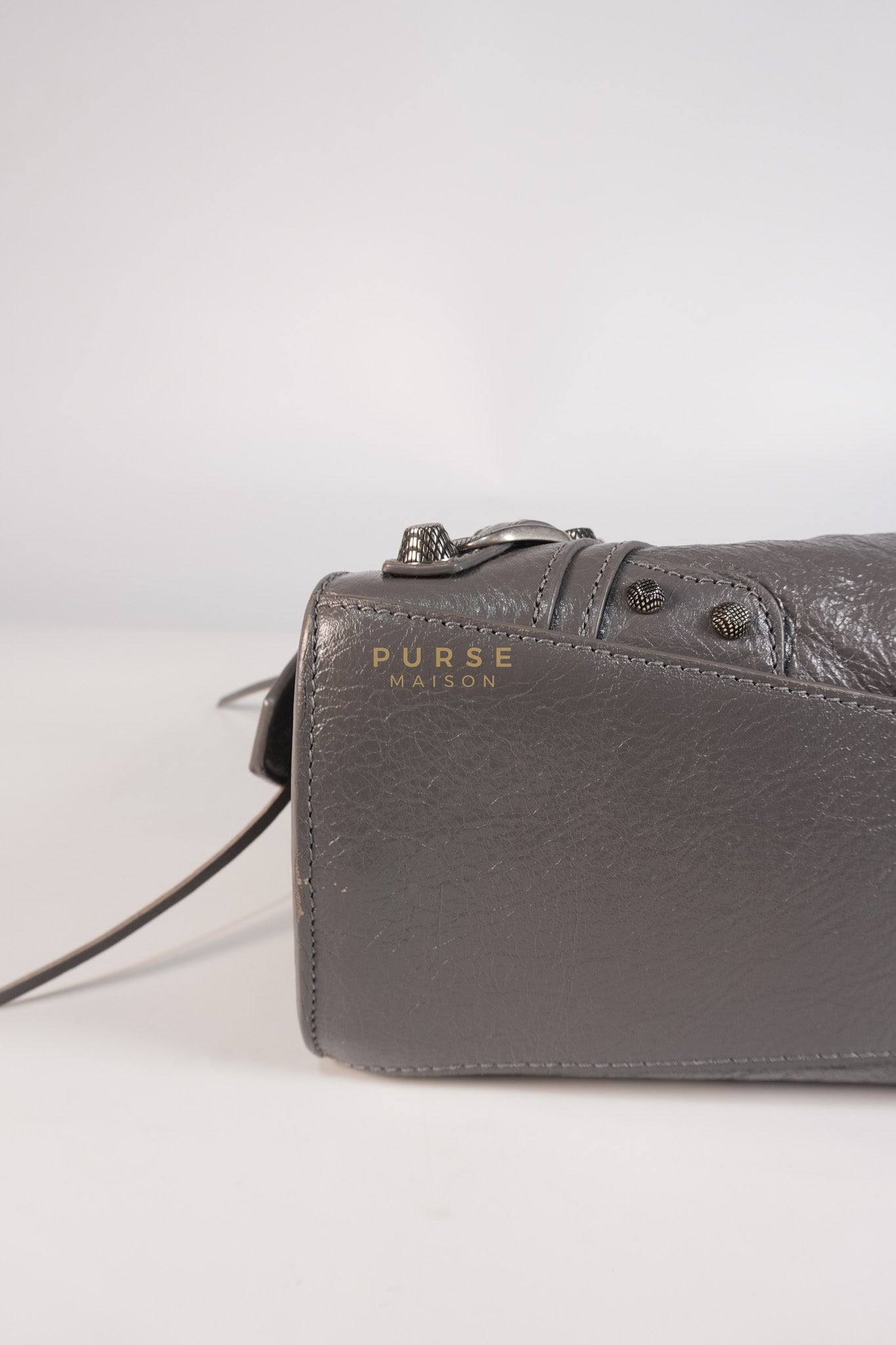 Neo Cagole City Bag XS in Dark Grey Leather | Purse Maison Luxury Bags Shop