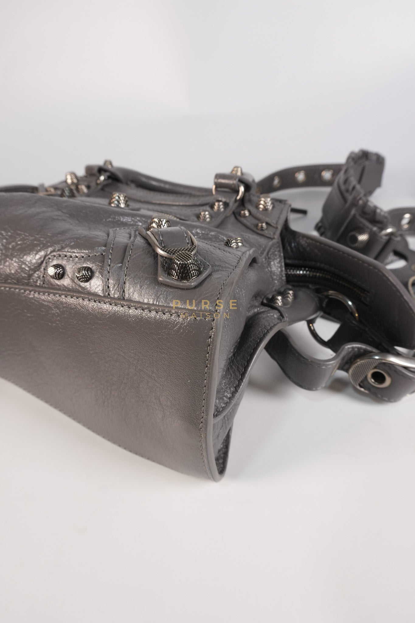 Neo Cagole City Bag XS in Dark Grey Leather | Purse Maison Luxury Bags Shop