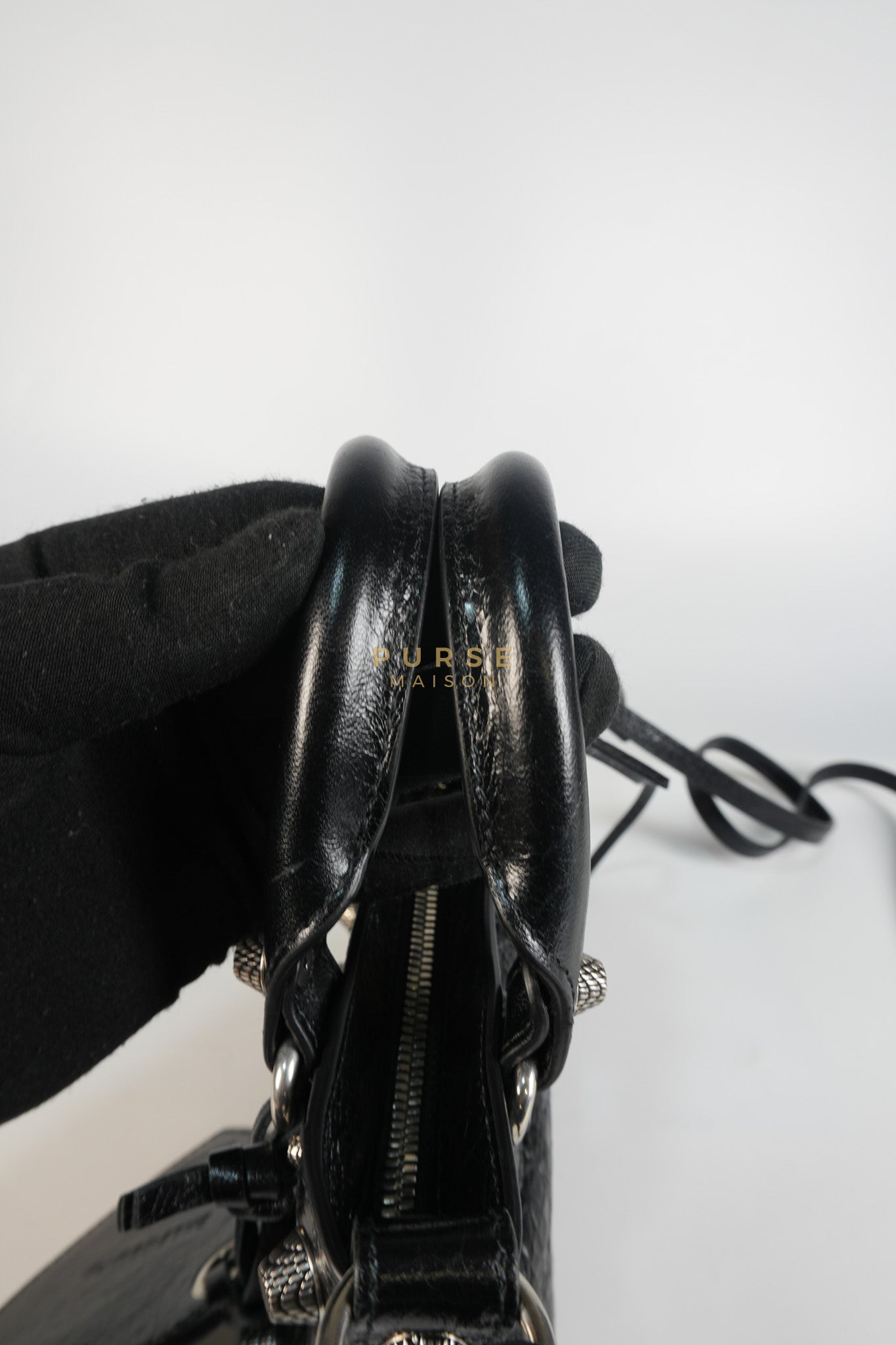 Neo Cagole Mini in Black Lambskin Leather | Purse Maison Luxury Bags Shop
