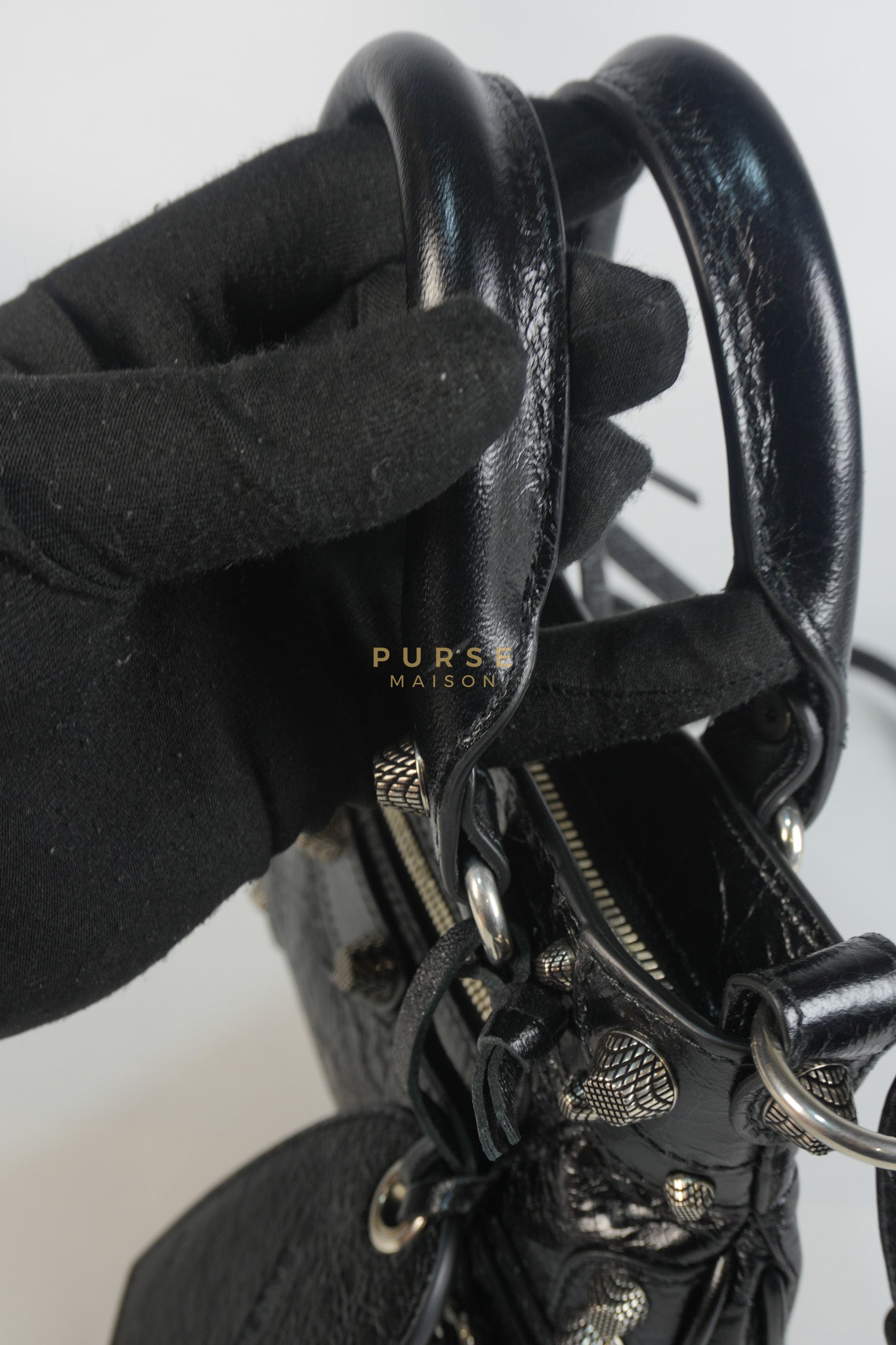 Neo Cagole Mini in Black Lambskin Leather | Purse Maison Luxury Bags Shop