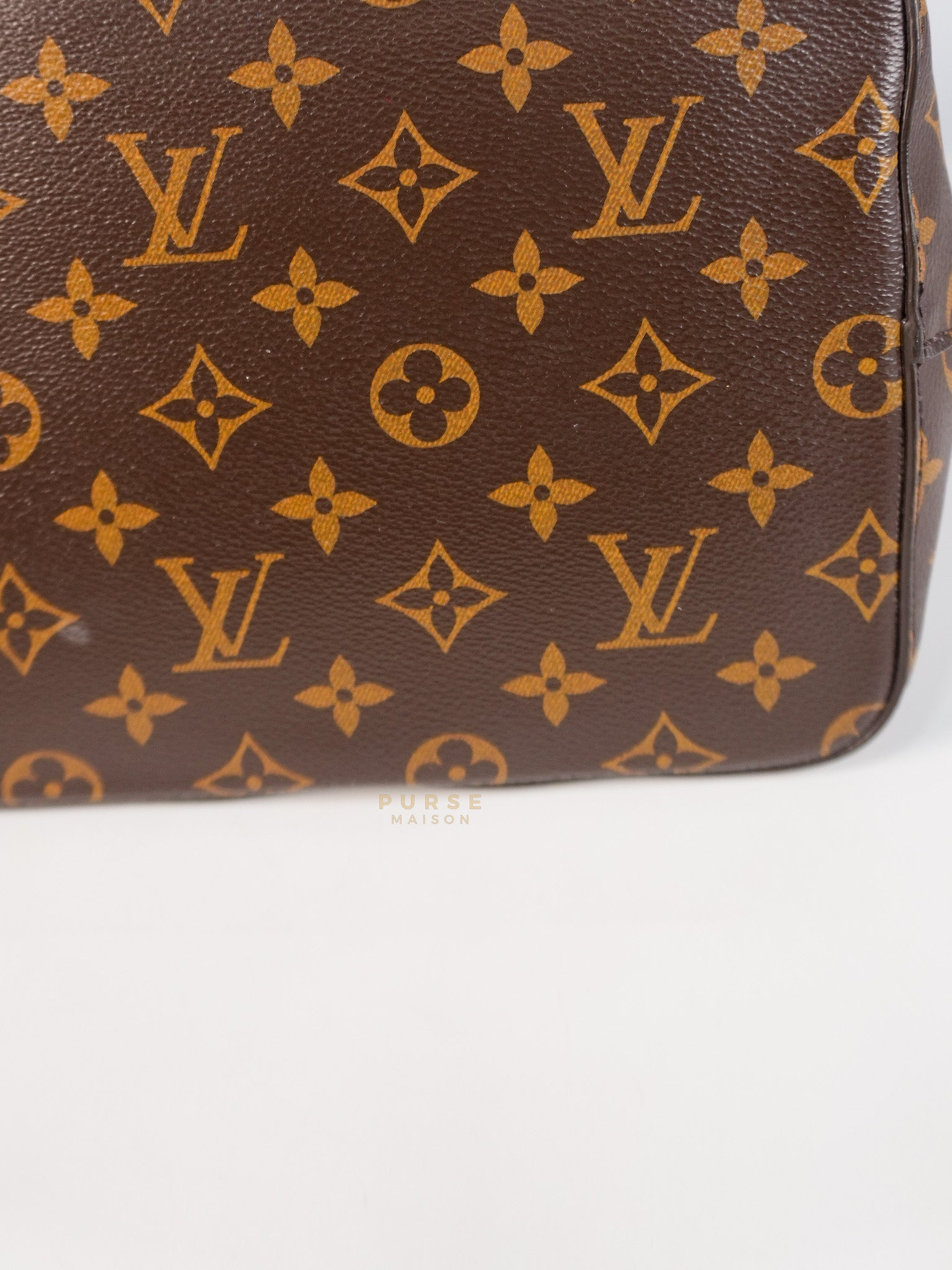 Neo Noe MM Monogram Canvas Red Interior (Date Code: NZ1158) | Purse Maison Luxury Bags Shop