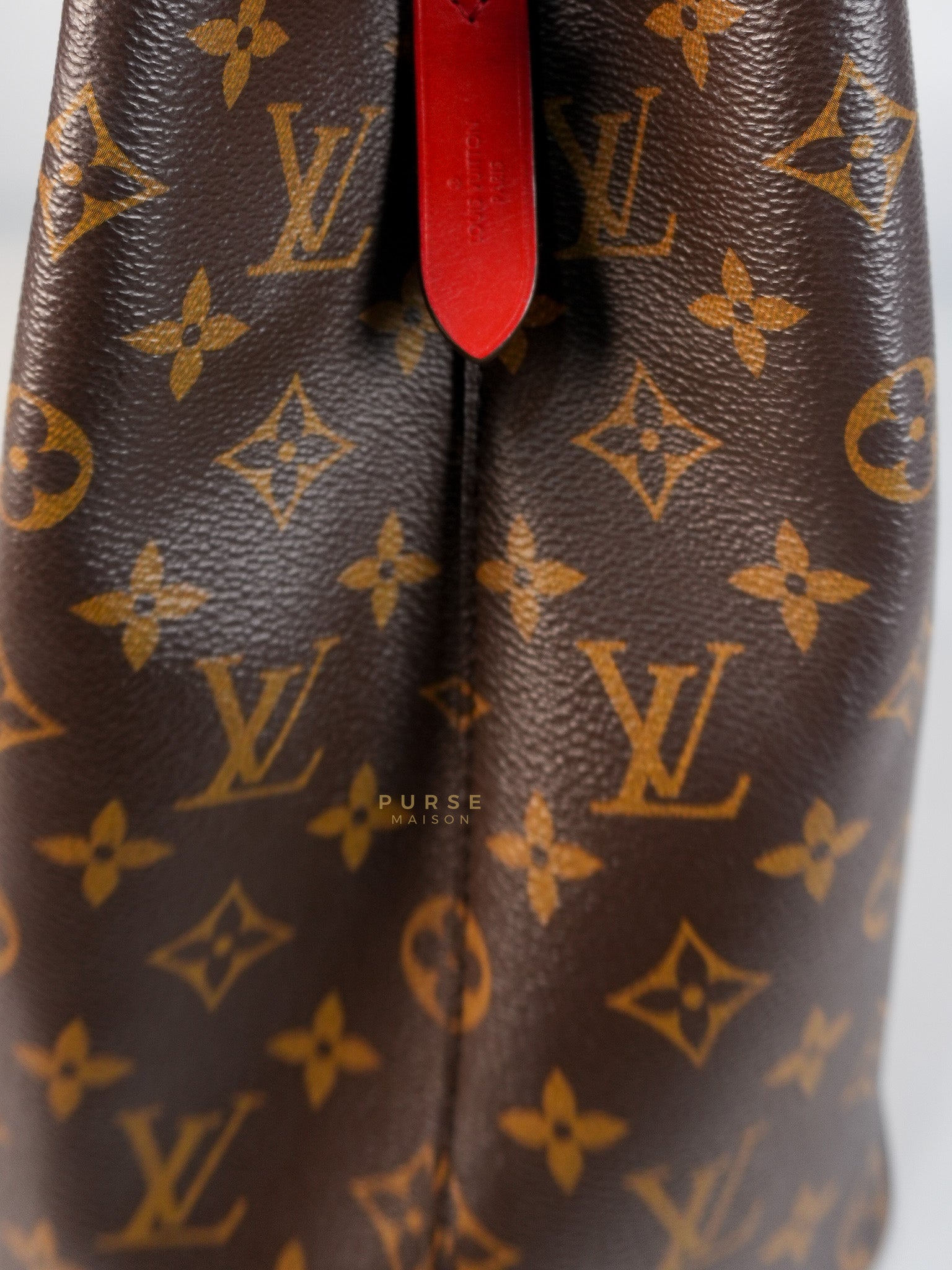 Neo Noe MM Monogram Canvas Red Interior (Date Code: NZ1158) | Purse Maison Luxury Bags Shop