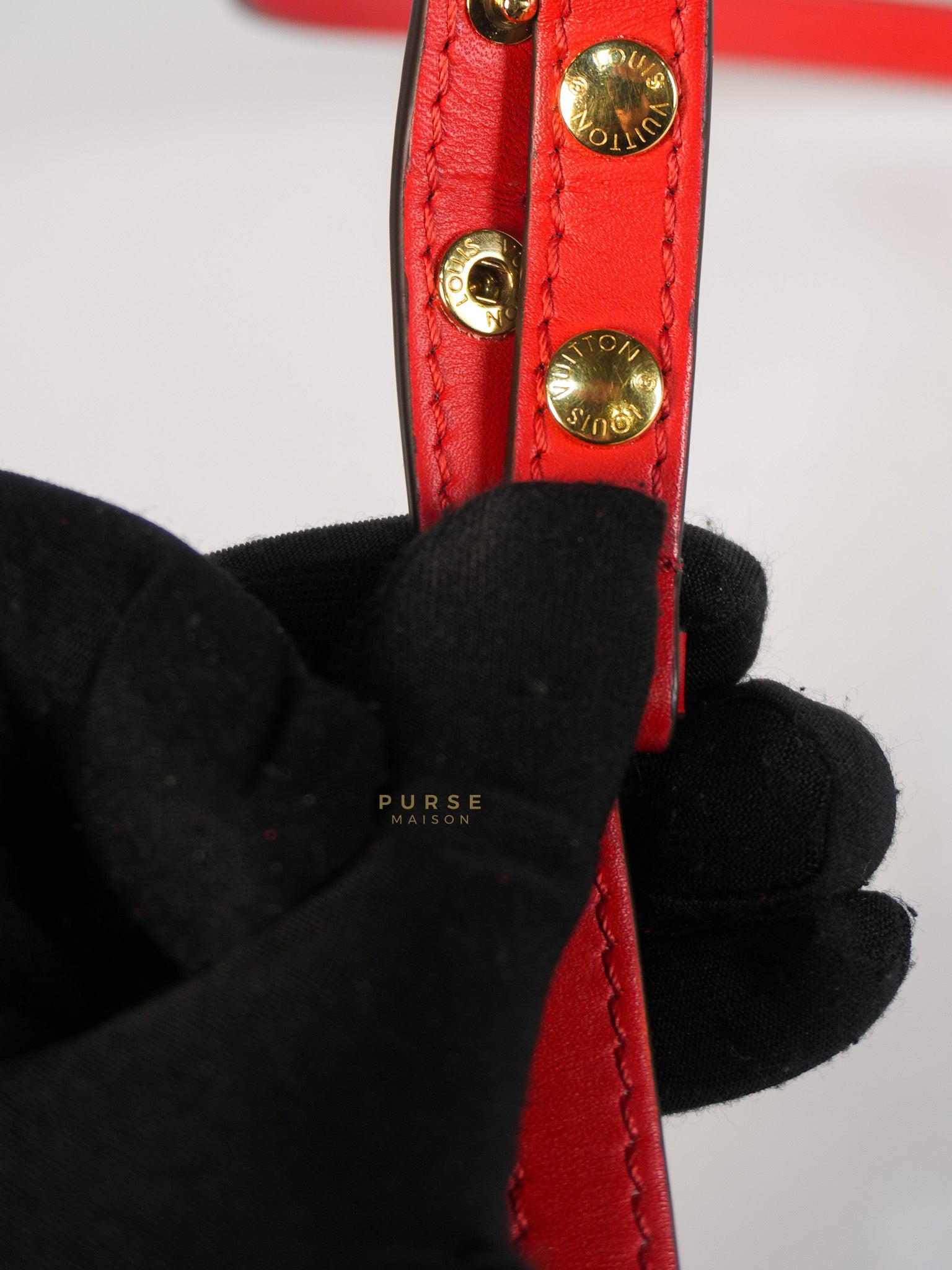 Neo Noe MM Monogram Canvas Red Interior (Date Code: NZ1158) | Purse Maison Luxury Bags Shop