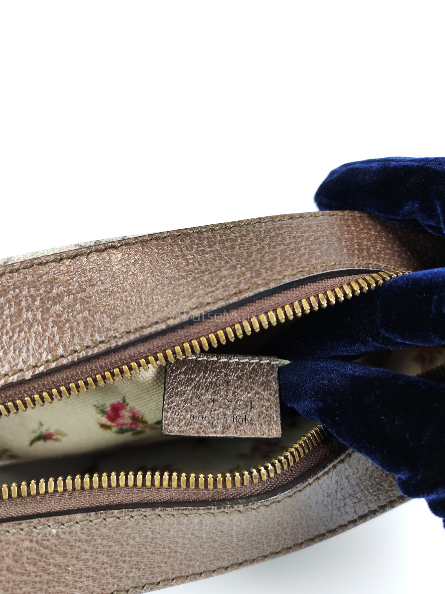 Neo Vintage Camera Bag in Supreme Monogram Canvas Crossbody Bag | Purse Maison Luxury Bags Shop