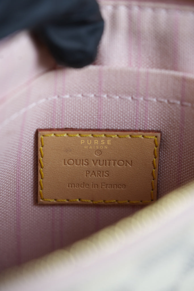 Neverfull MM Tote Bag in Rose Ballerine Damier Azur Canvas & Gold Hardware (Date Code: MS3118) | Purse Maison Luxury Bags Shop