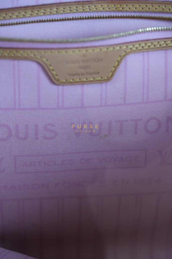 Neverfull MM Tote Bag in Rose Ballerine Damier Azur Canvas & Gold Hardware (Date Code: MS3118) | Purse Maison Luxury Bags Shop