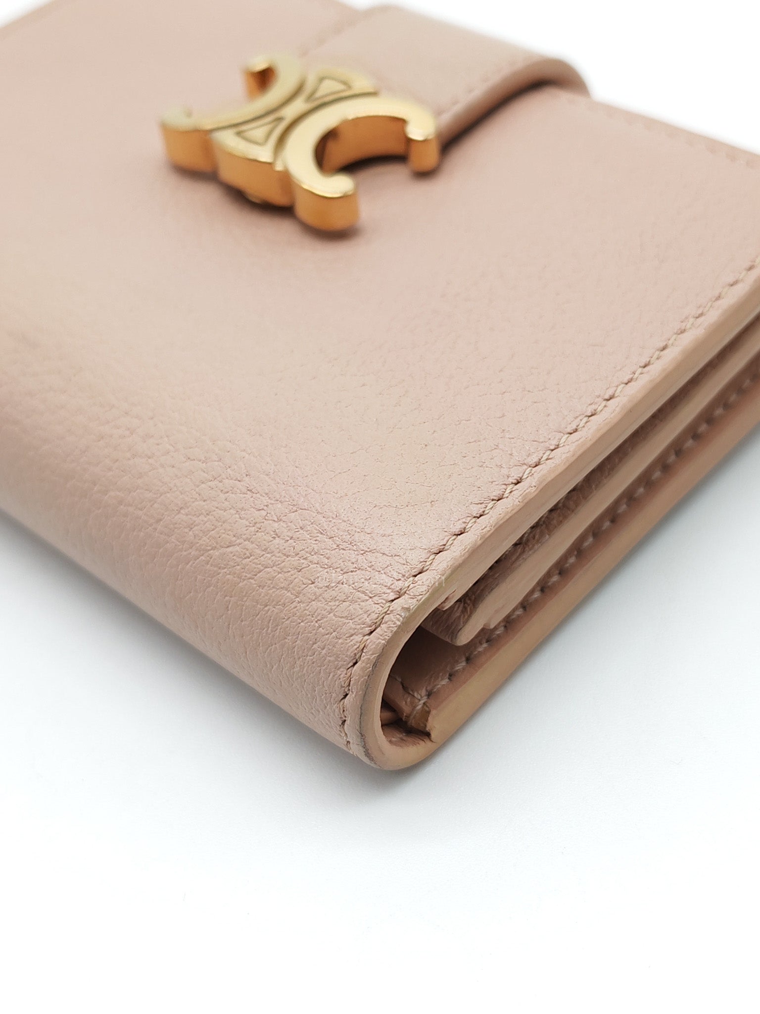 Fine Strap Wallet Nino in Peach Supple Grained Calsking Leather & Gold Hardware