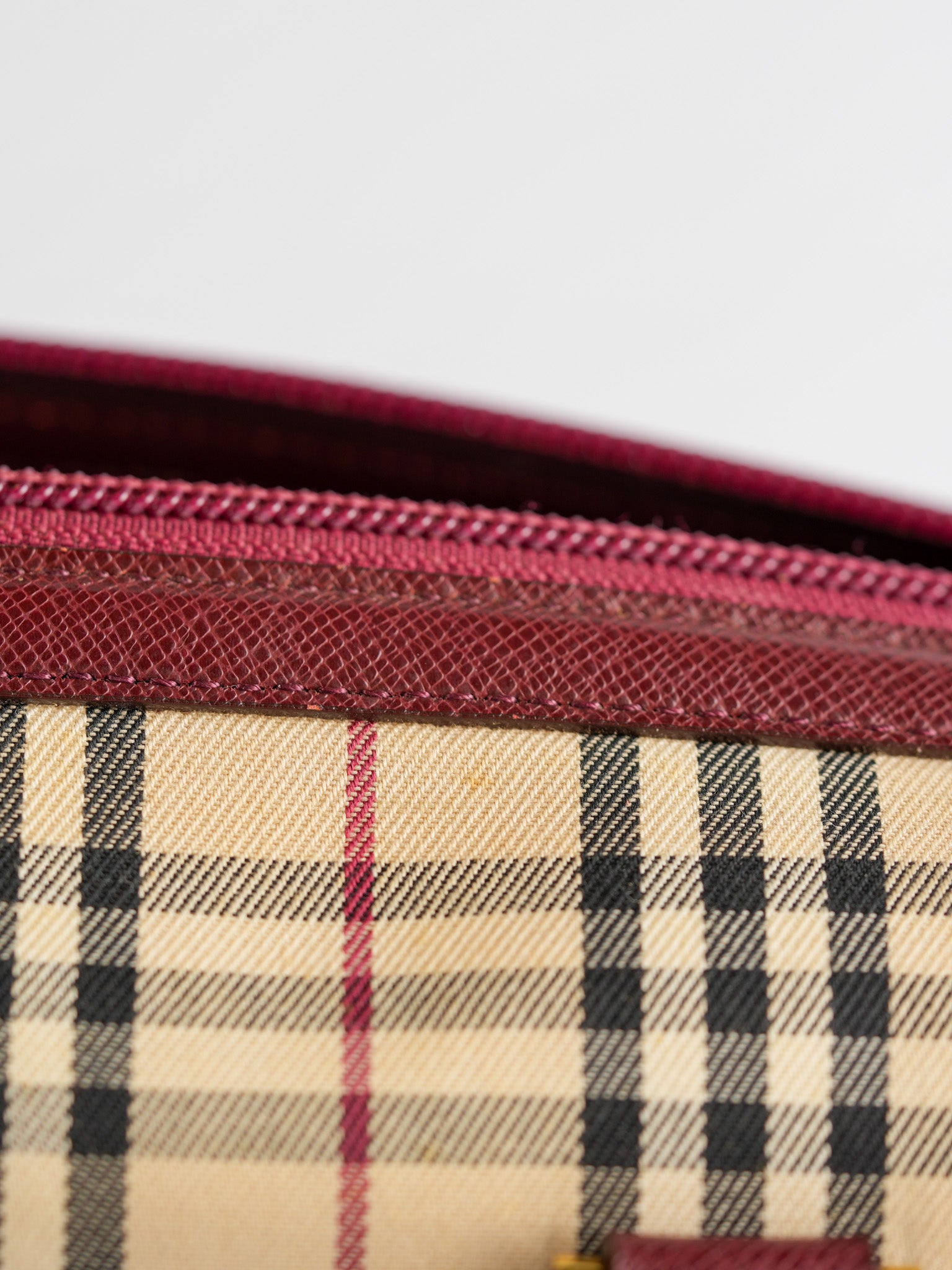 Nova Check Nylon Shoulder Bag Beige Checkered | Purse Maison Luxury Bags Shop
