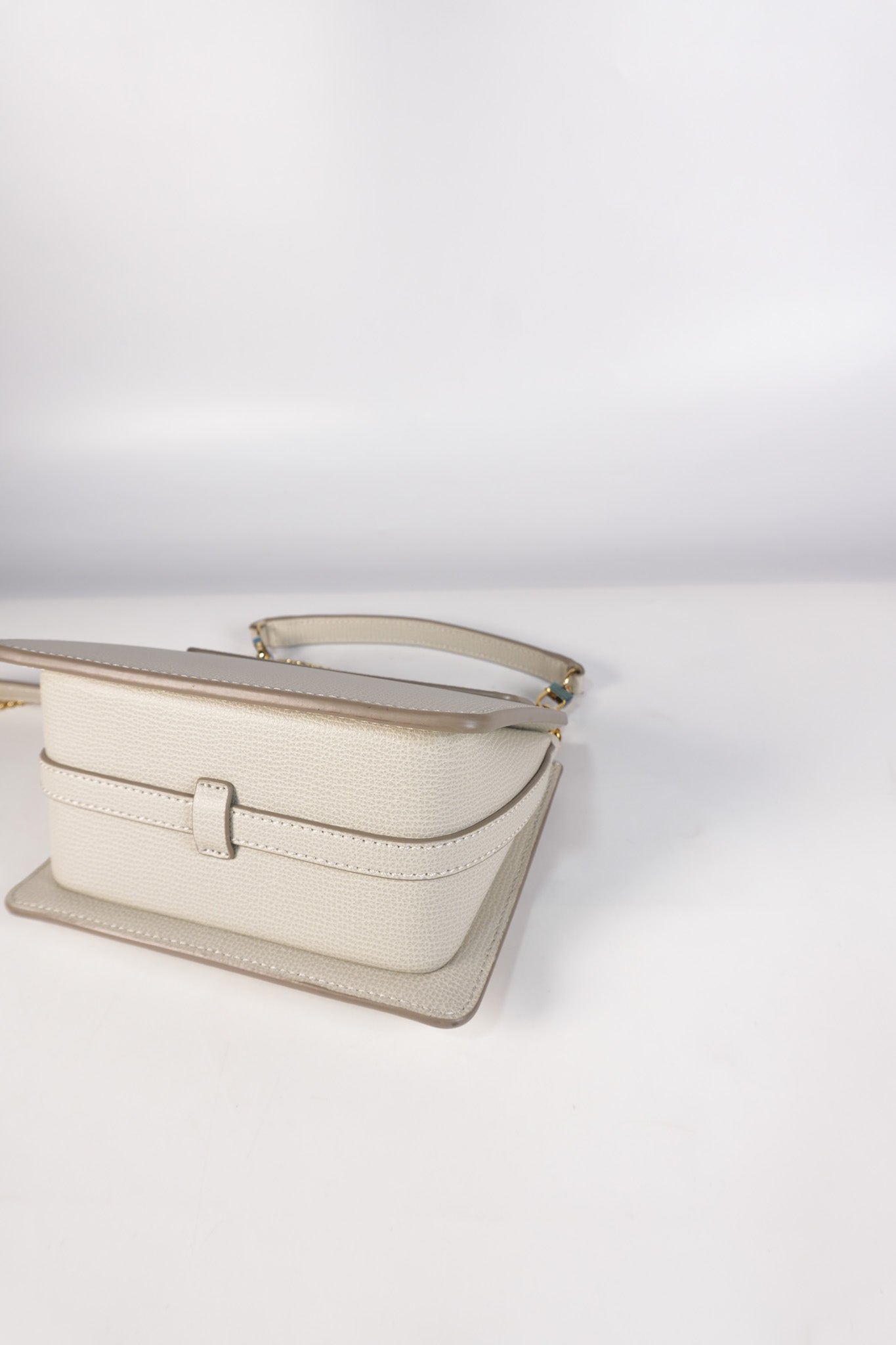 Numero Sept Mini in Craie Grane Leather | Purse Maison Luxury Bags Shop