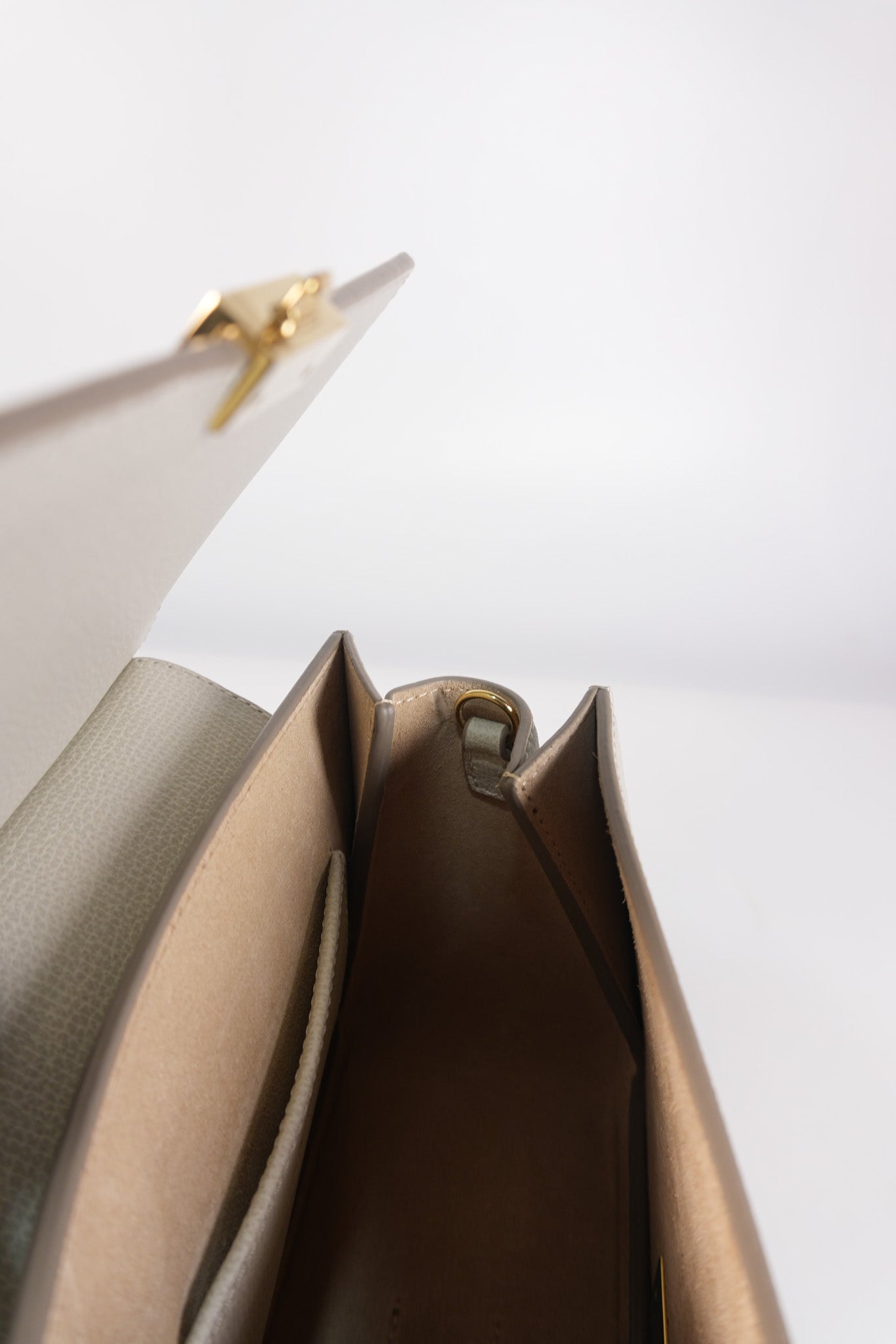 Numero Sept Mini in Craie Grane Leather | Purse Maison Luxury Bags Shop