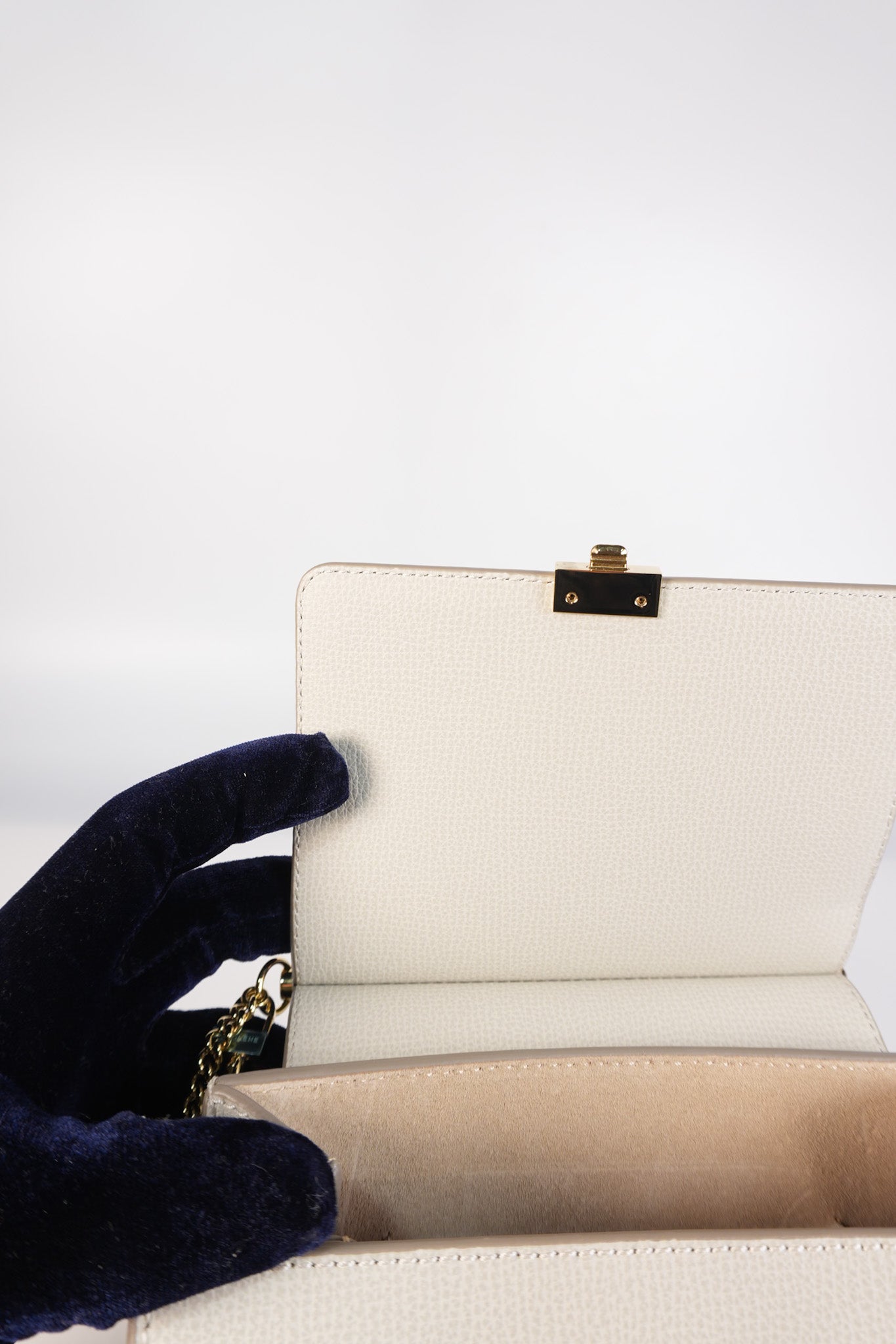 Numero Sept Mini in Craie Grane Leather | Purse Maison Luxury Bags Shop