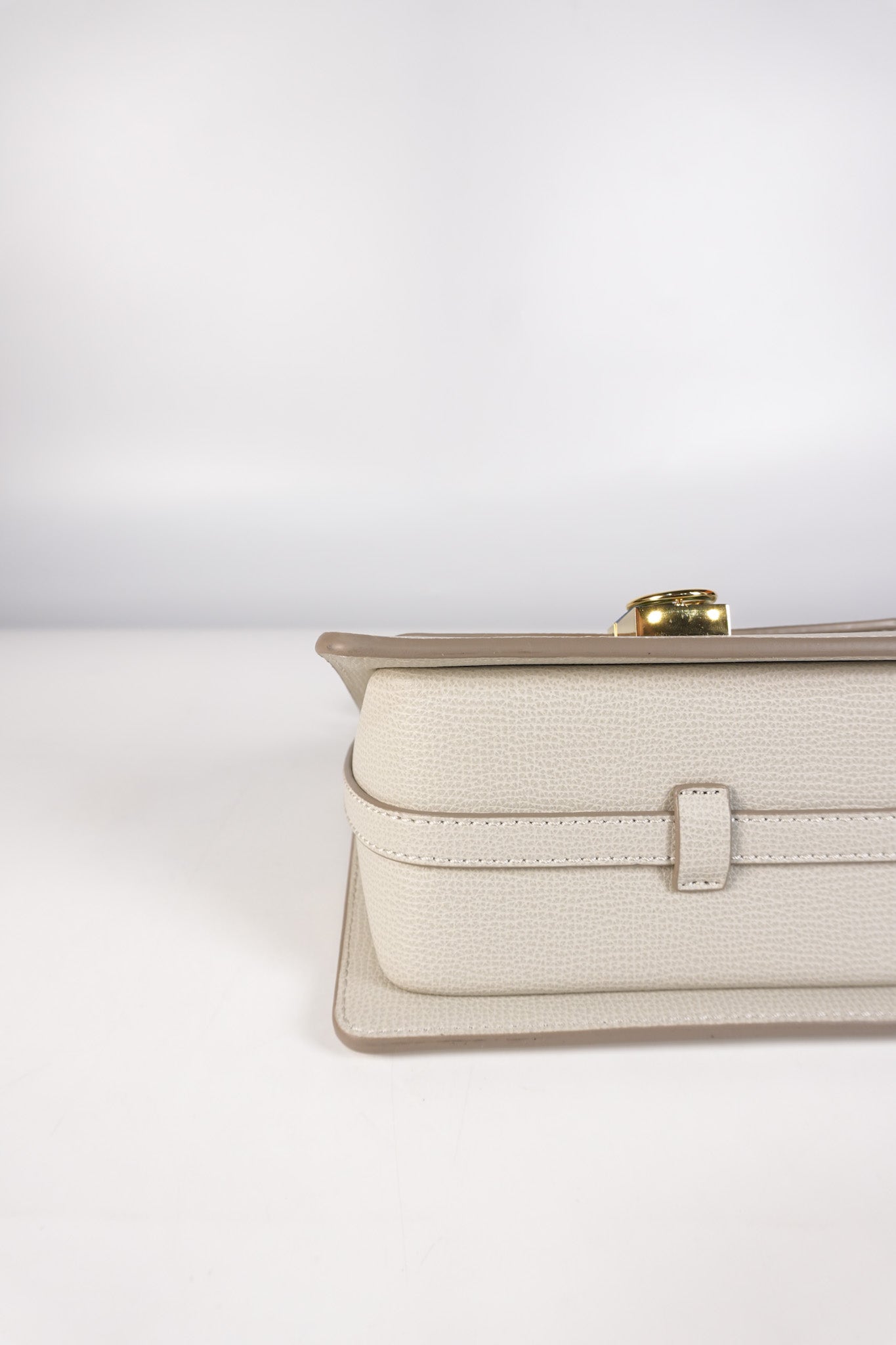 Numero Sept Mini in Craie Grane Leather | Purse Maison Luxury Bags Shop