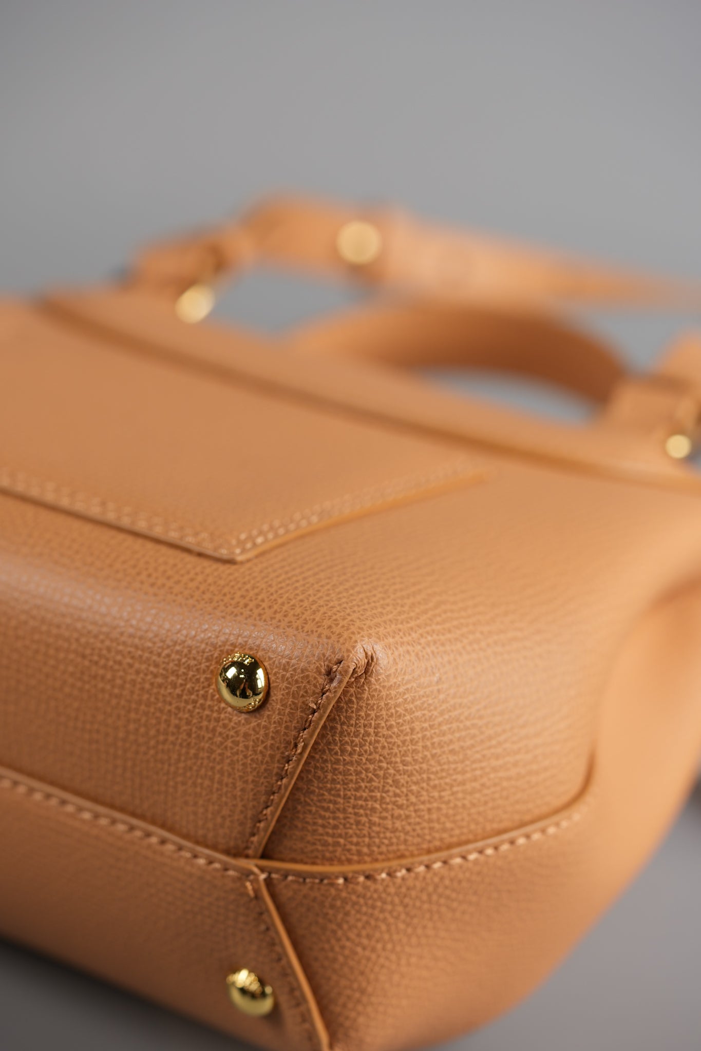 Numero Un Nano in Tan Graine Leather Bag | Purse Maison Luxury Bags Shop