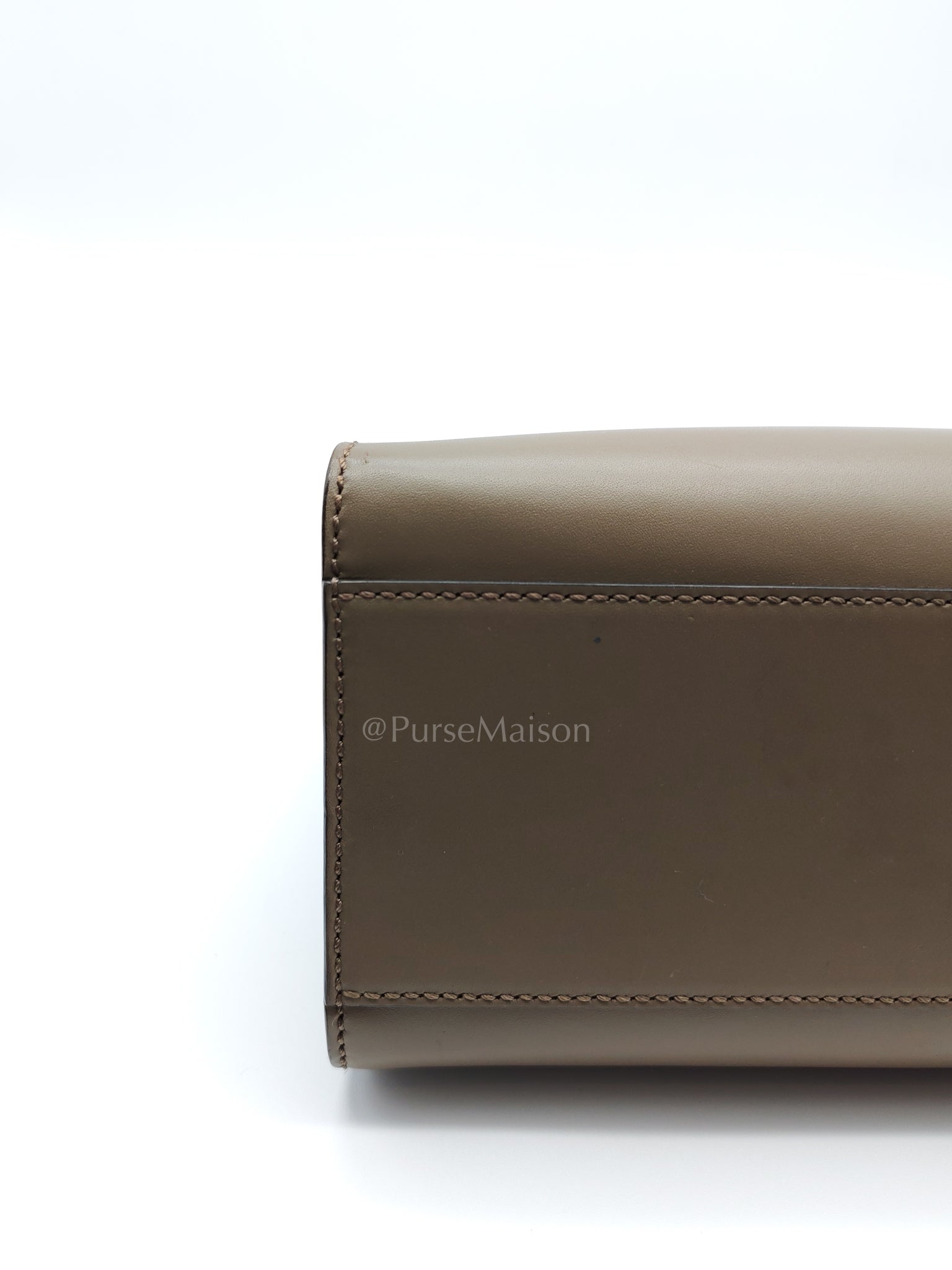 Nymphaea Small in Light Khaki Smooth Calfskin Leather Shoulder Bag | Purse Maison Luxury Bags Shop