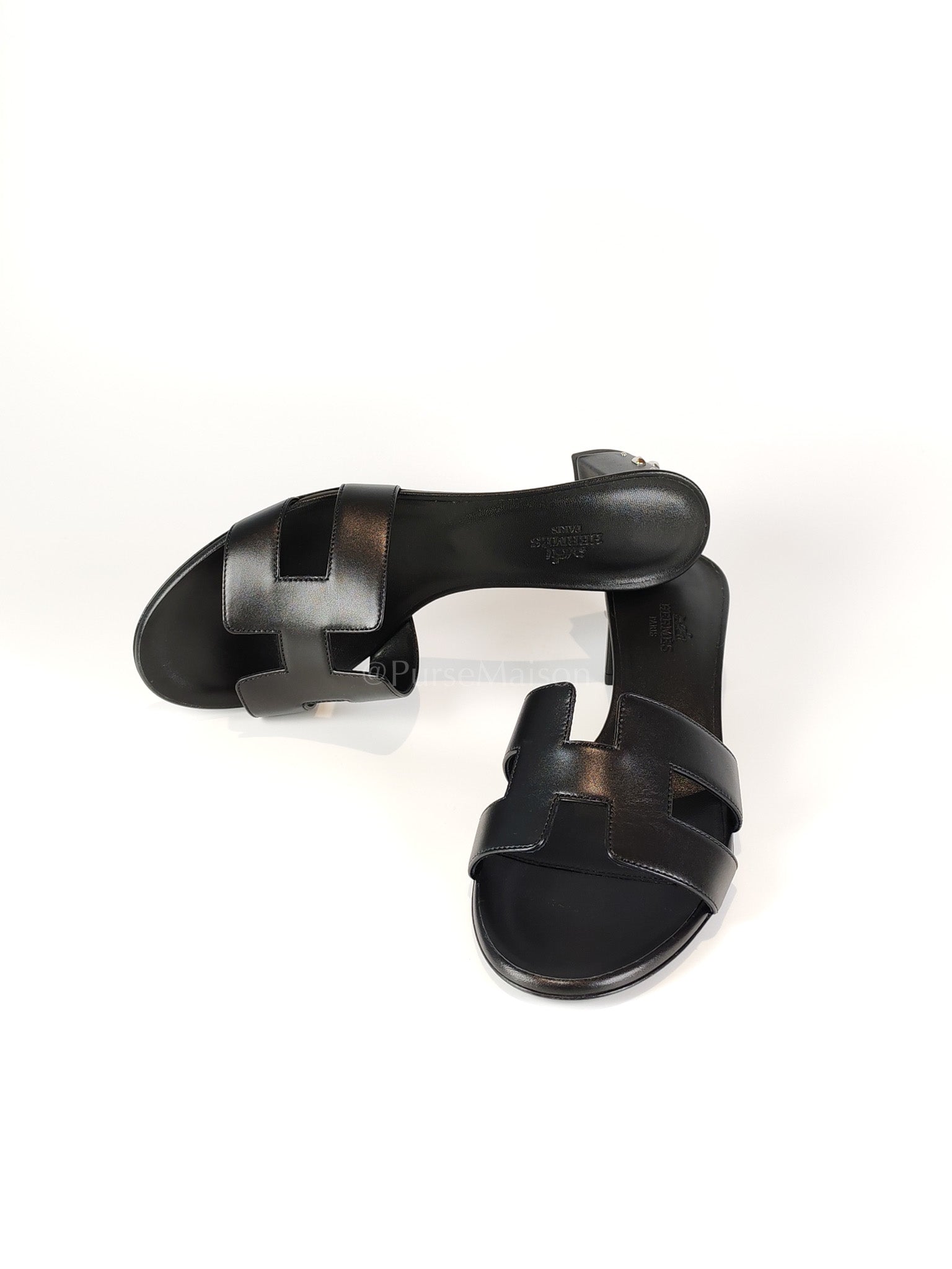 Oasis Black in Swift Leather and Studded Heels Size 37.5 EU (24.5 CM) | Purse Maison Luxury Bags Shop