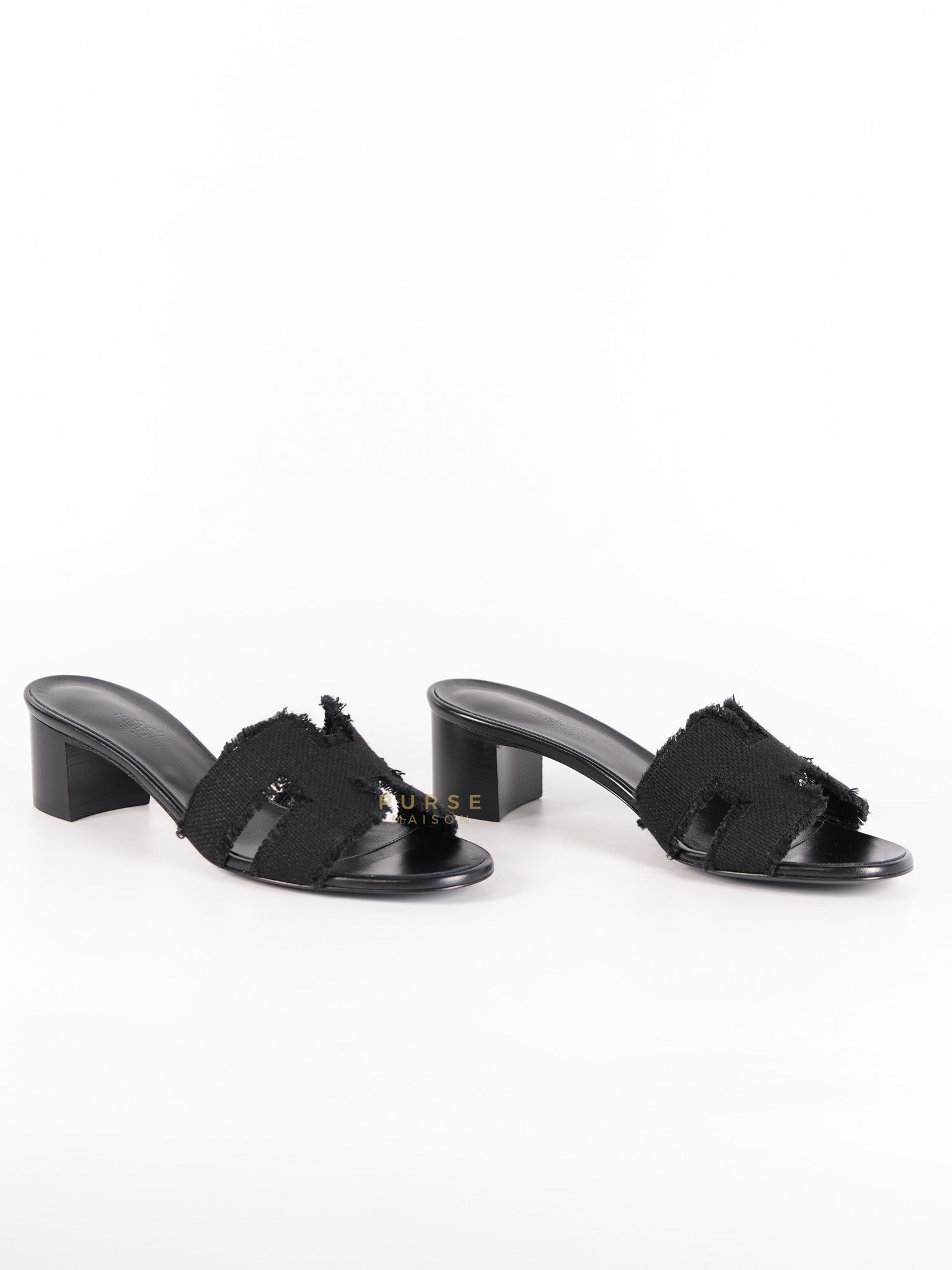 Oasis Sandals in Black Size 37.5 EU (23.5) | Purse Maison Luxury Bags Shop