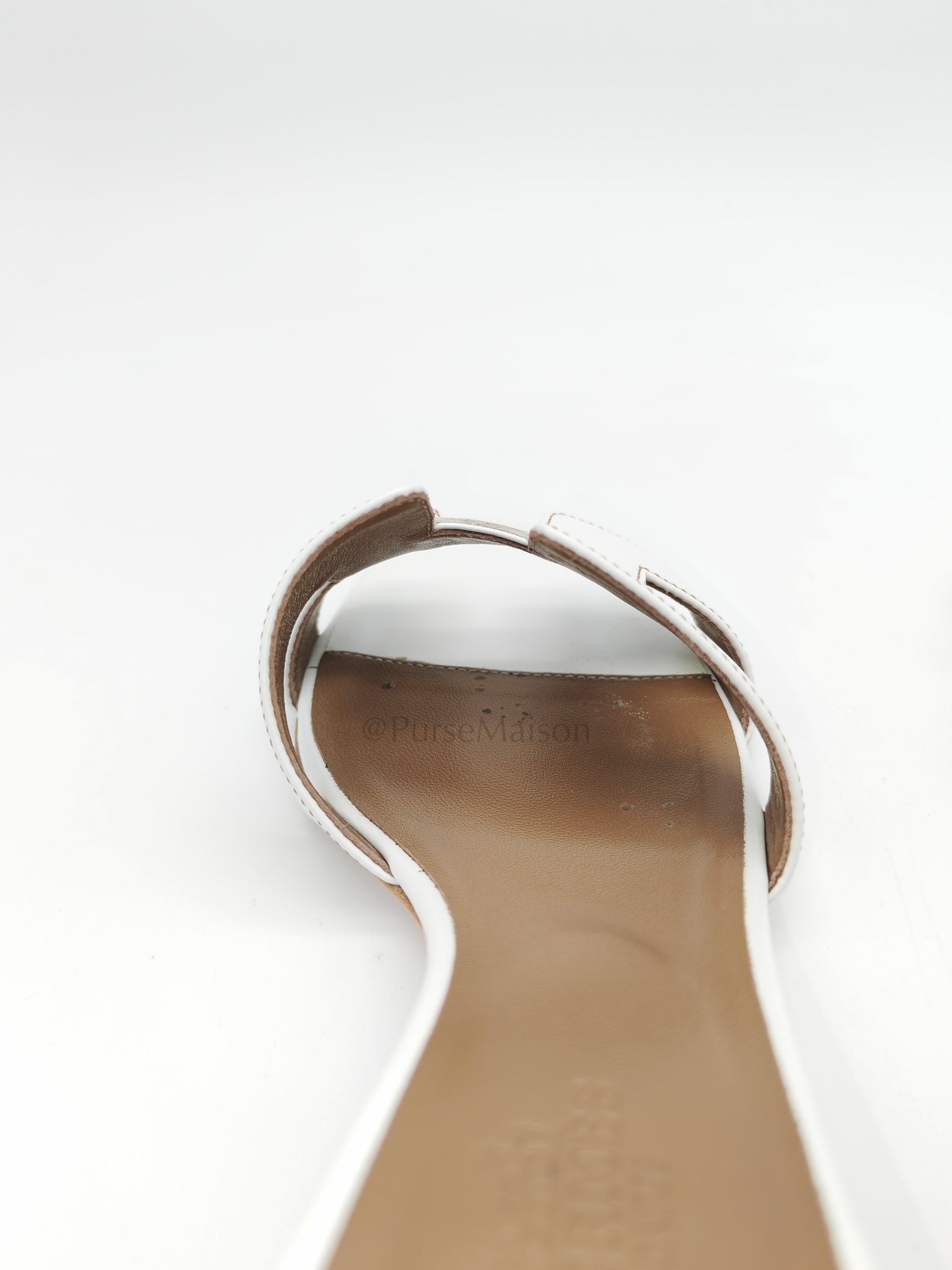 Oasis in White Swift Leather Sandals Size 37.5EU (24.5CM) | Purse Maison Luxury Bags Shop