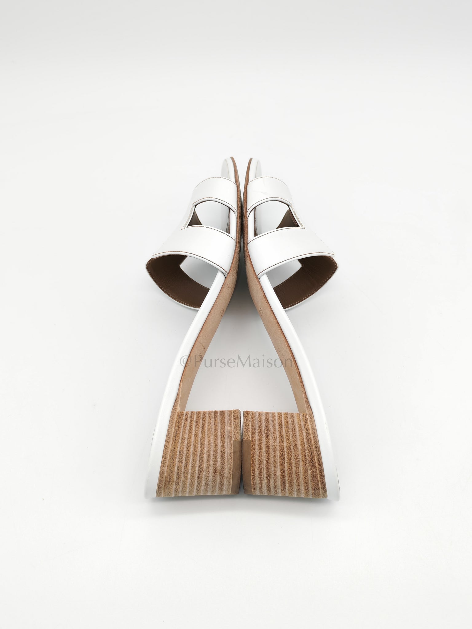 Oasis in White Swift Leather Sandals Size 37.5EU (24.5CM) | Purse Maison Luxury Bags Shop