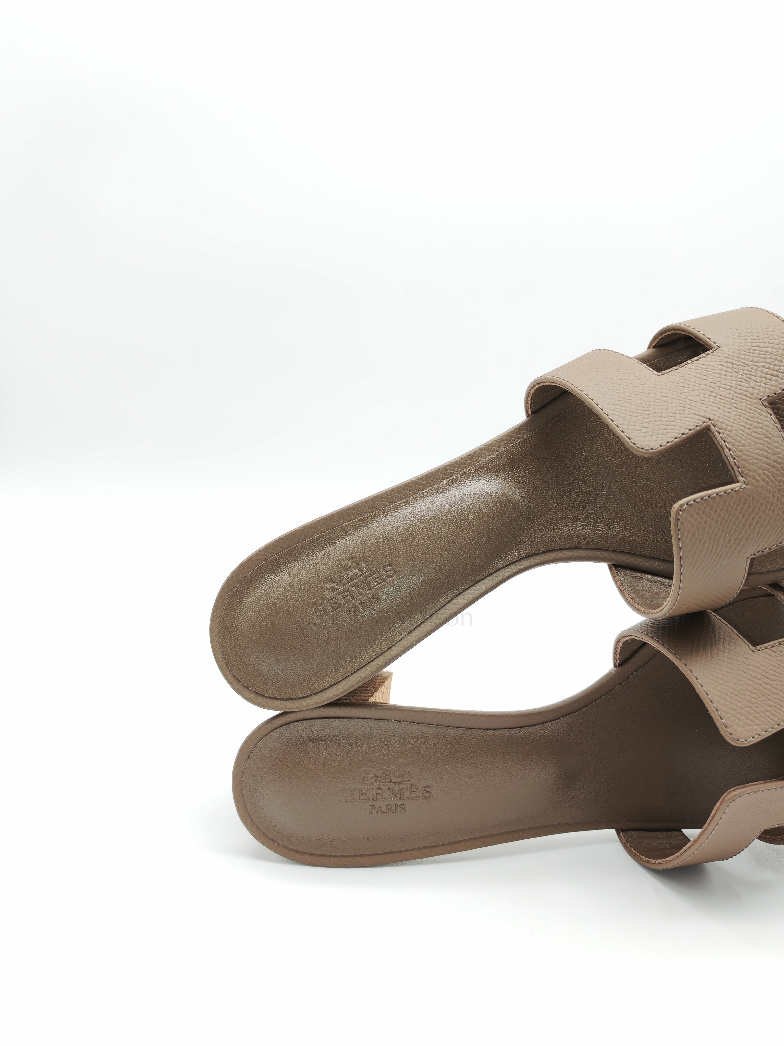 Oasis Sandals in Etoupe Epsom Leather Size 38(24.5cm) | Purse Maison Luxury Bags Shop