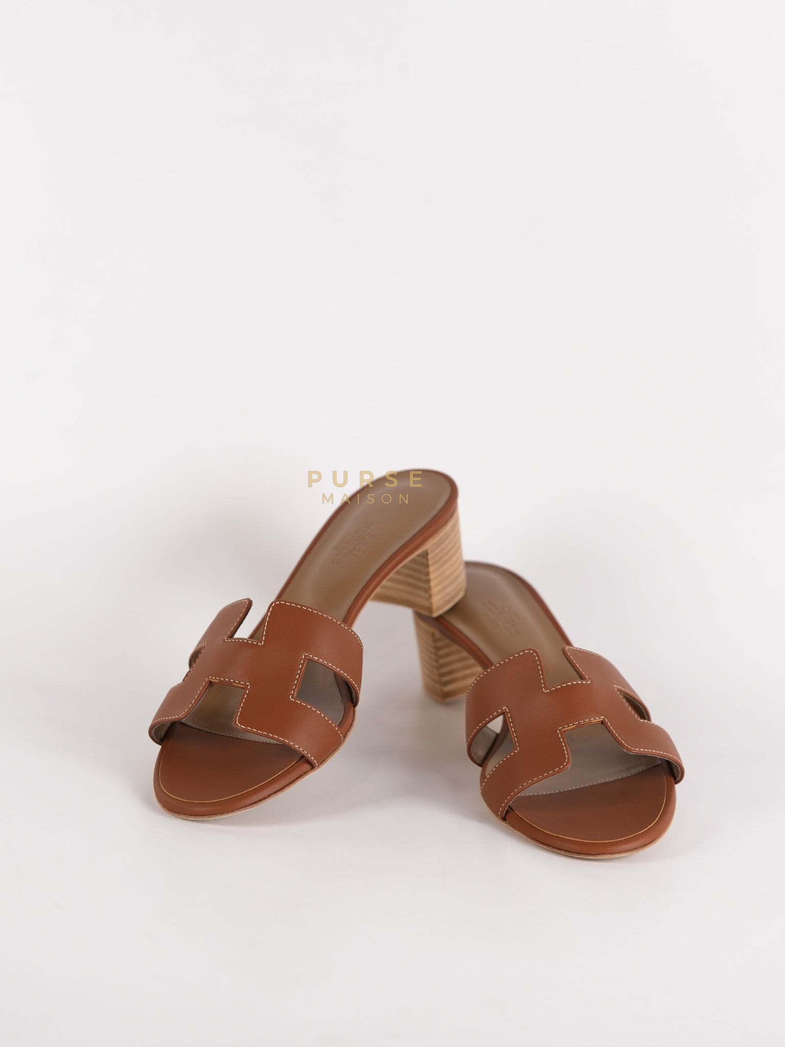 Oasis Sandals in Gold Size 37 EU (23cm) | Purse Maison Luxury Bags Shop
