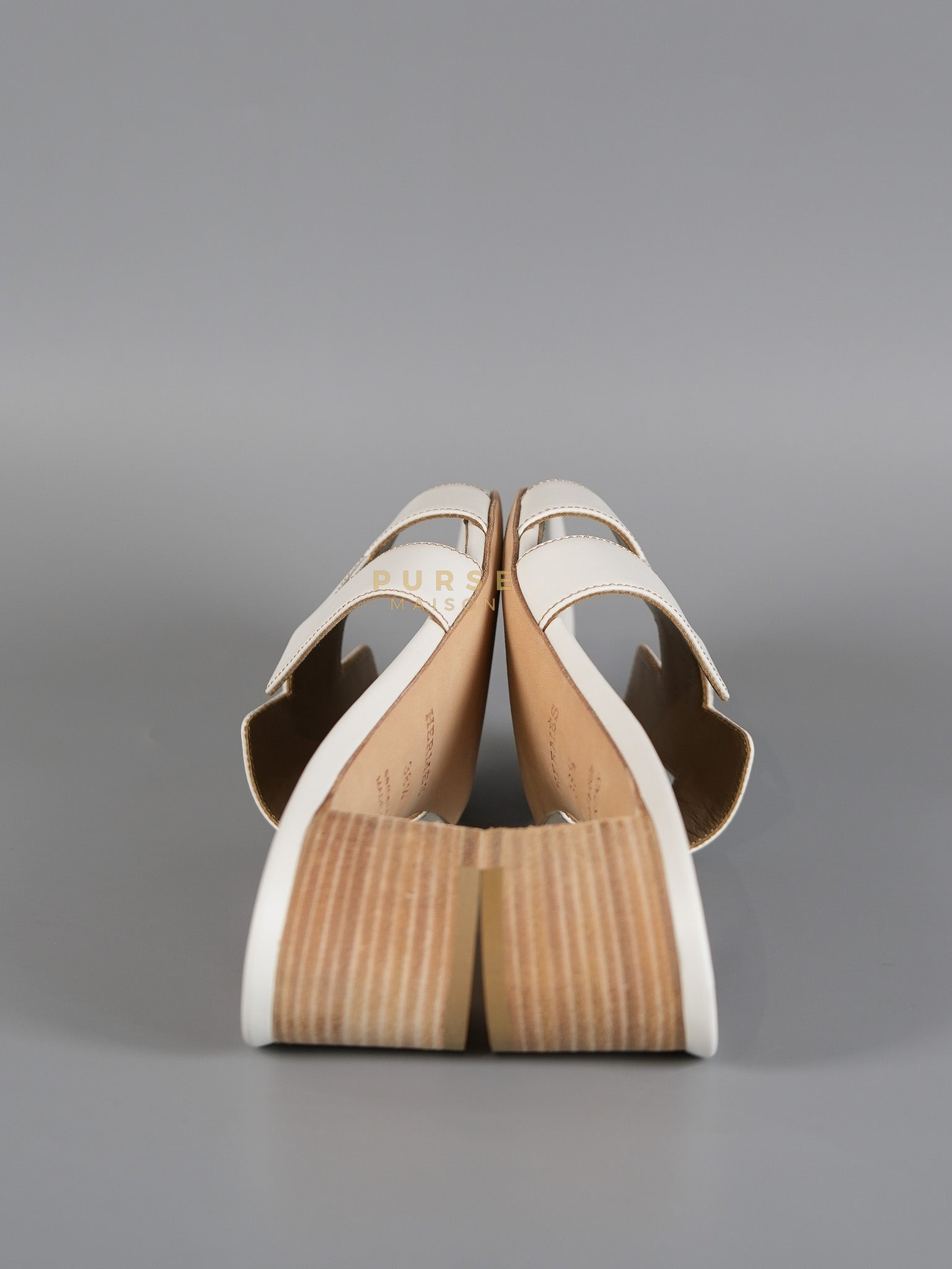 Oasis Sandals in White Size 38.5 EU (24cm) | Purse Maison Luxury Bags Shop