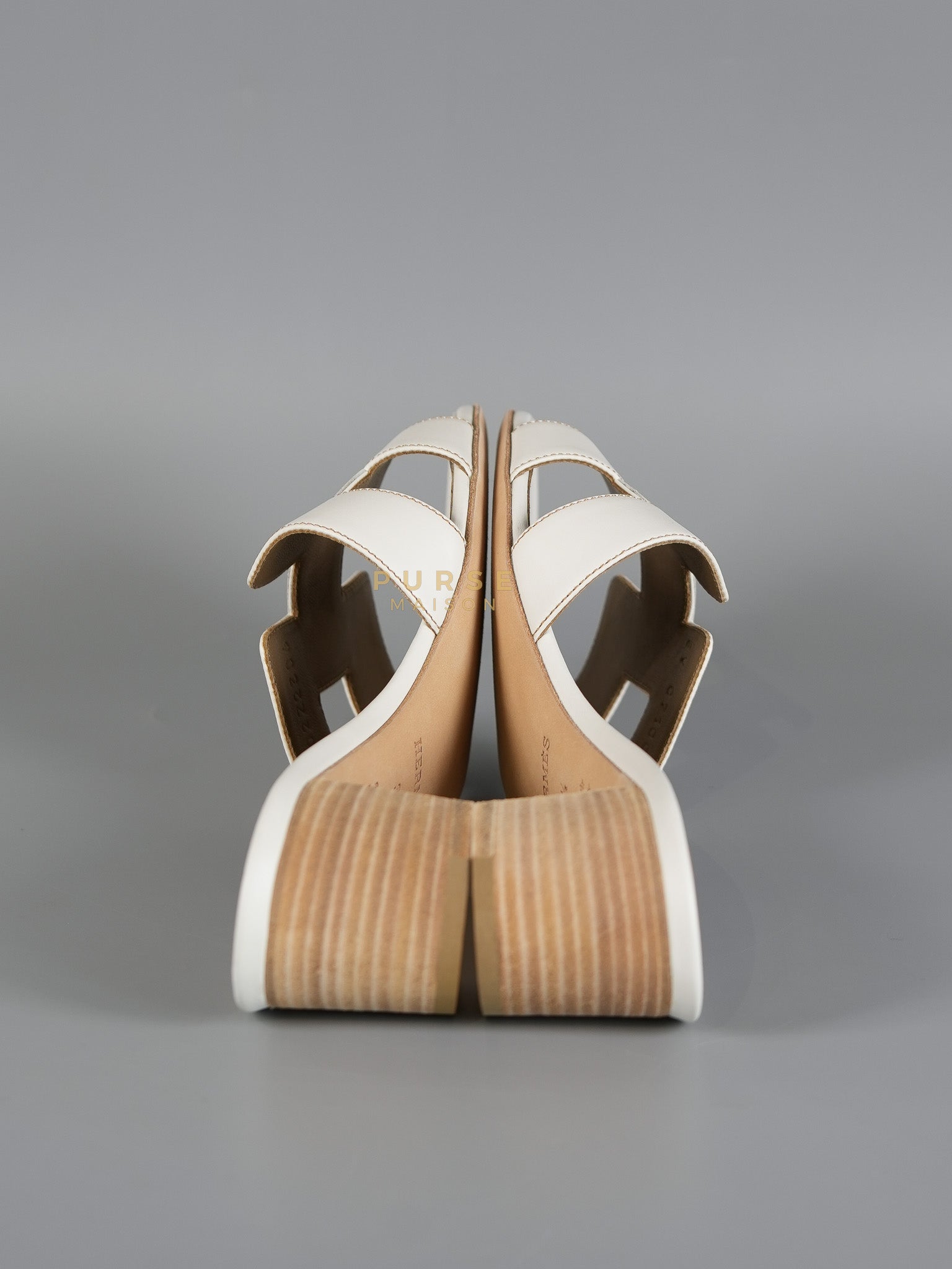 Oasis Sandals in White Size 38.5 EU (24cm) | Purse Maison Luxury Bags Shop