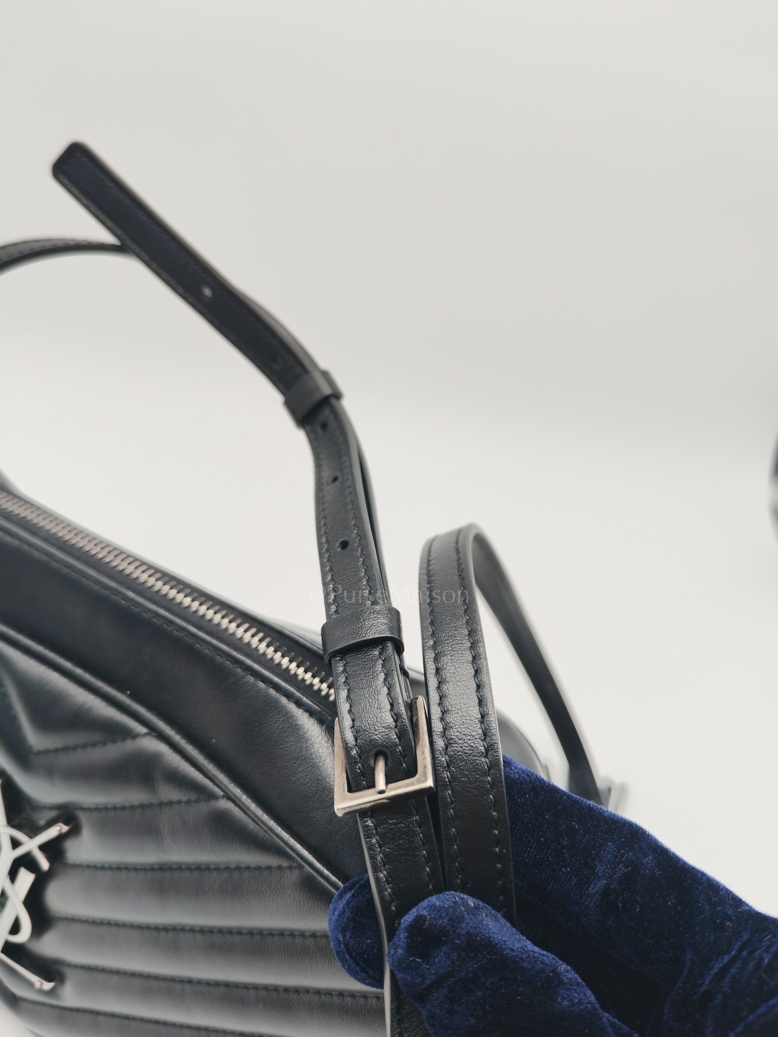 Saint Laurent Lou Camera bag in Black