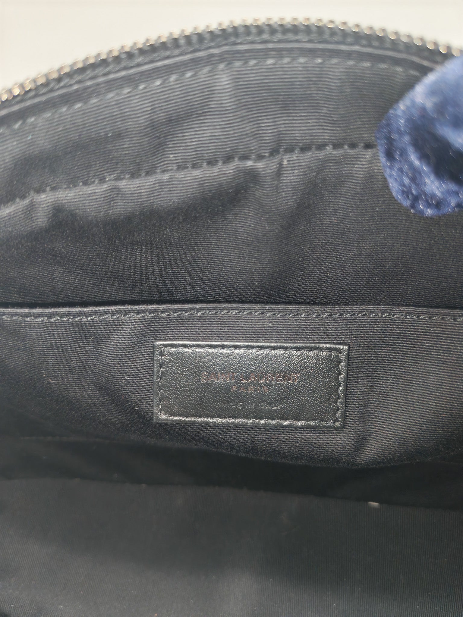 Saint Laurent Lou Camera bag in Black