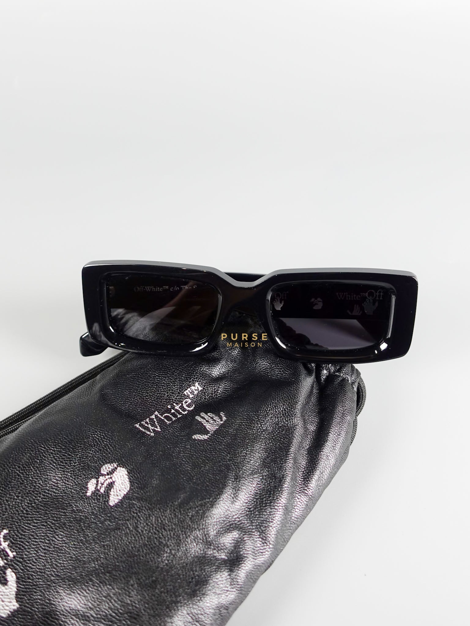 オフホワイトOFF-WHITE OW40001U c/o TheSunサングラス Off-White c/o The Sun サングラス オフホワイト OW40001U c/o The Sun