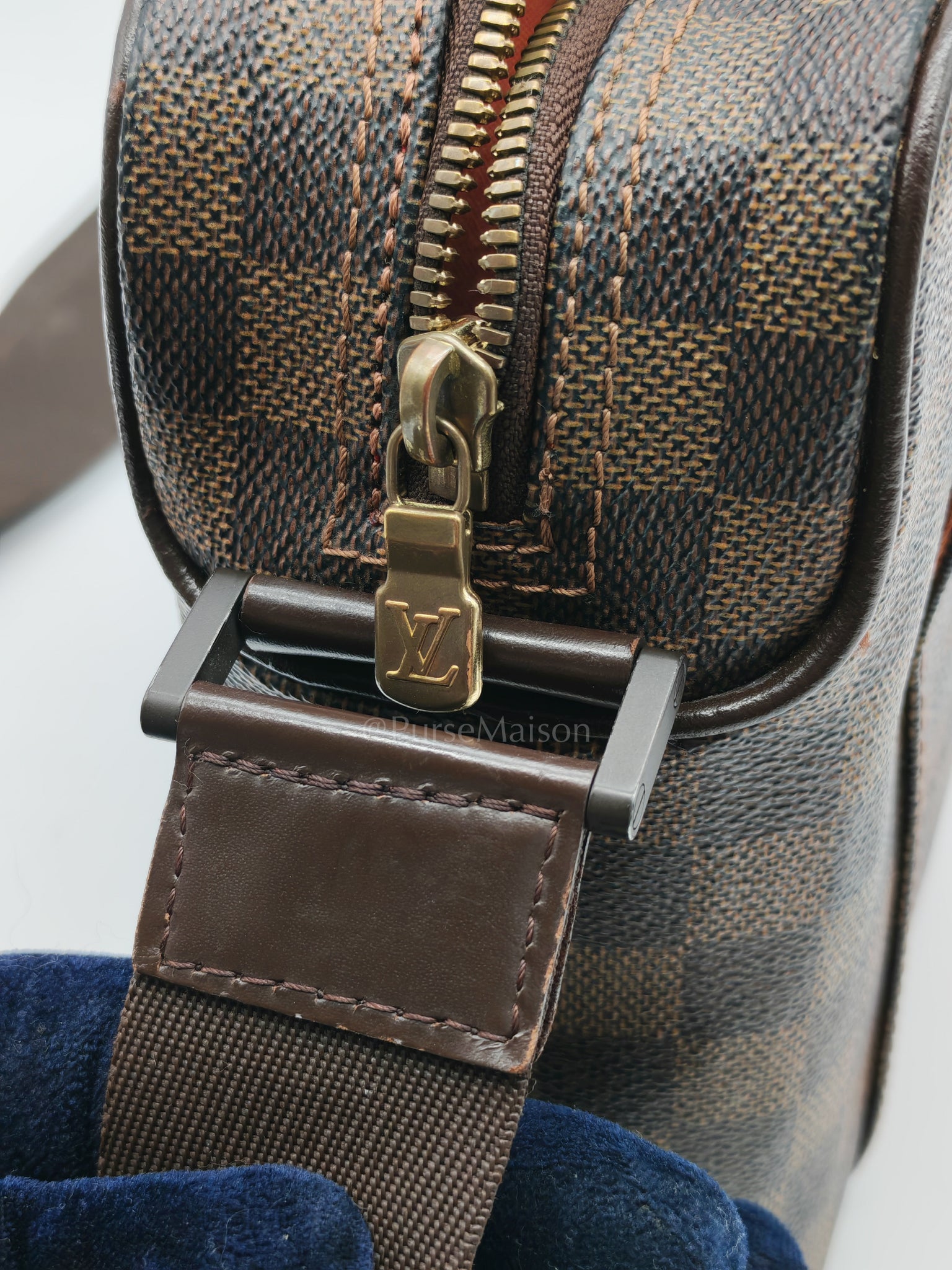 Olav Vintage Messenger Bag in Damier Ebene Canvas (Date Code: MI0024) | Purse Maison Luxury Bags Shop