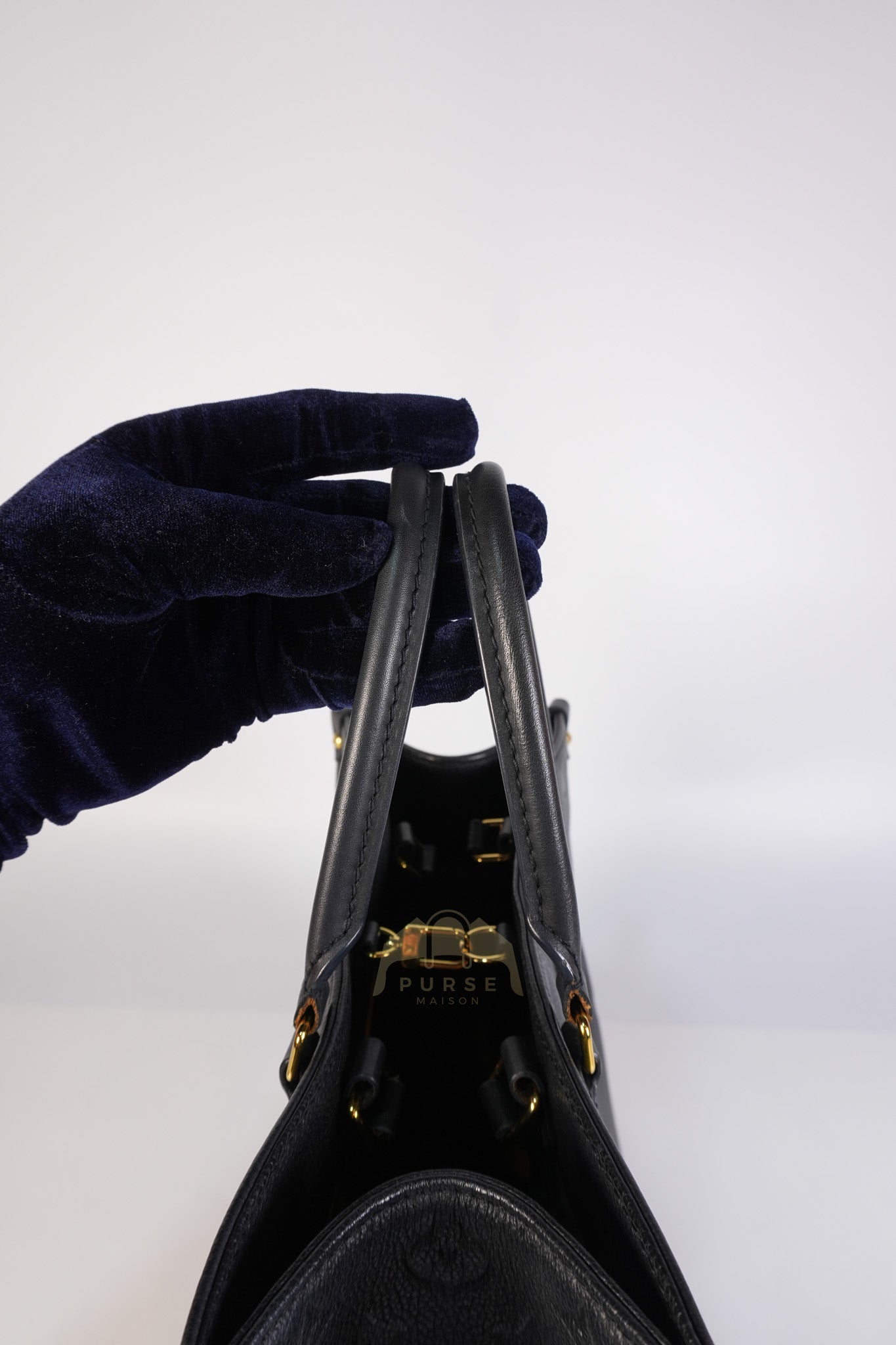 On The Go MM in Black Empreinte Leather & Gold Hardware Microchip | Purse Maison Luxury Bags Shop